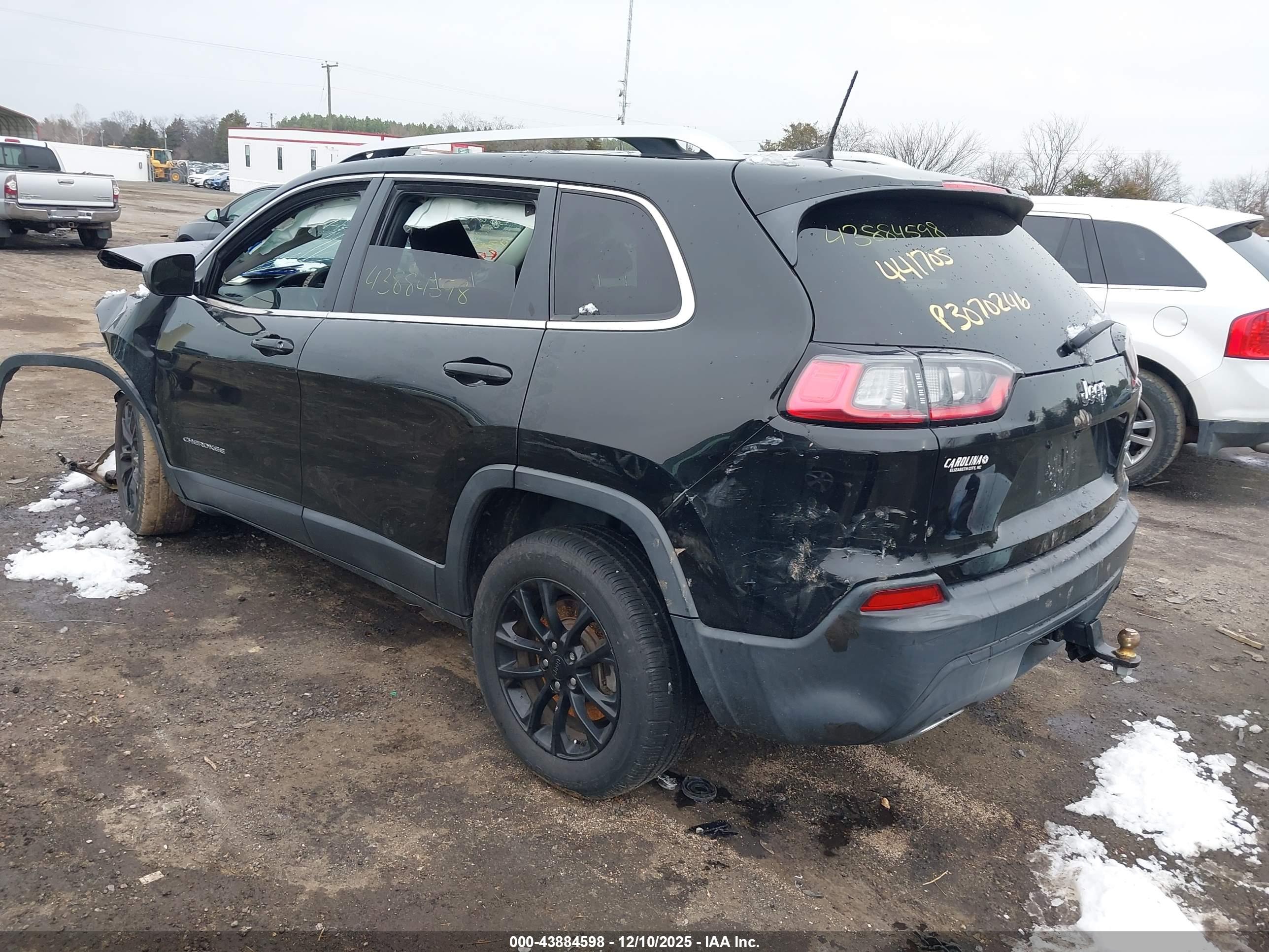 JEEP CHEROKEE image 3