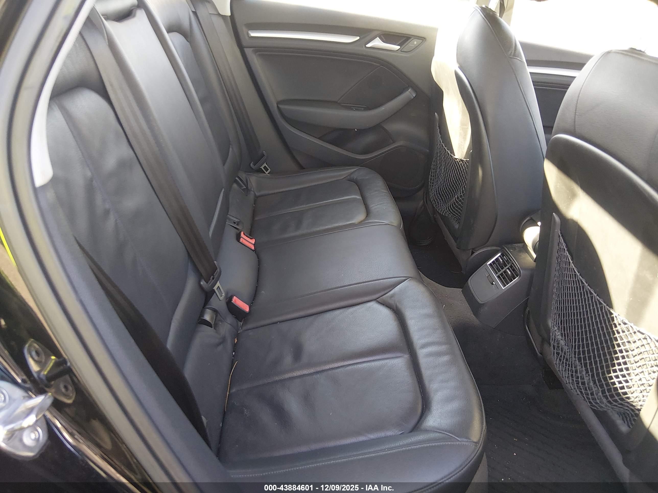 AUDI A3 image 8