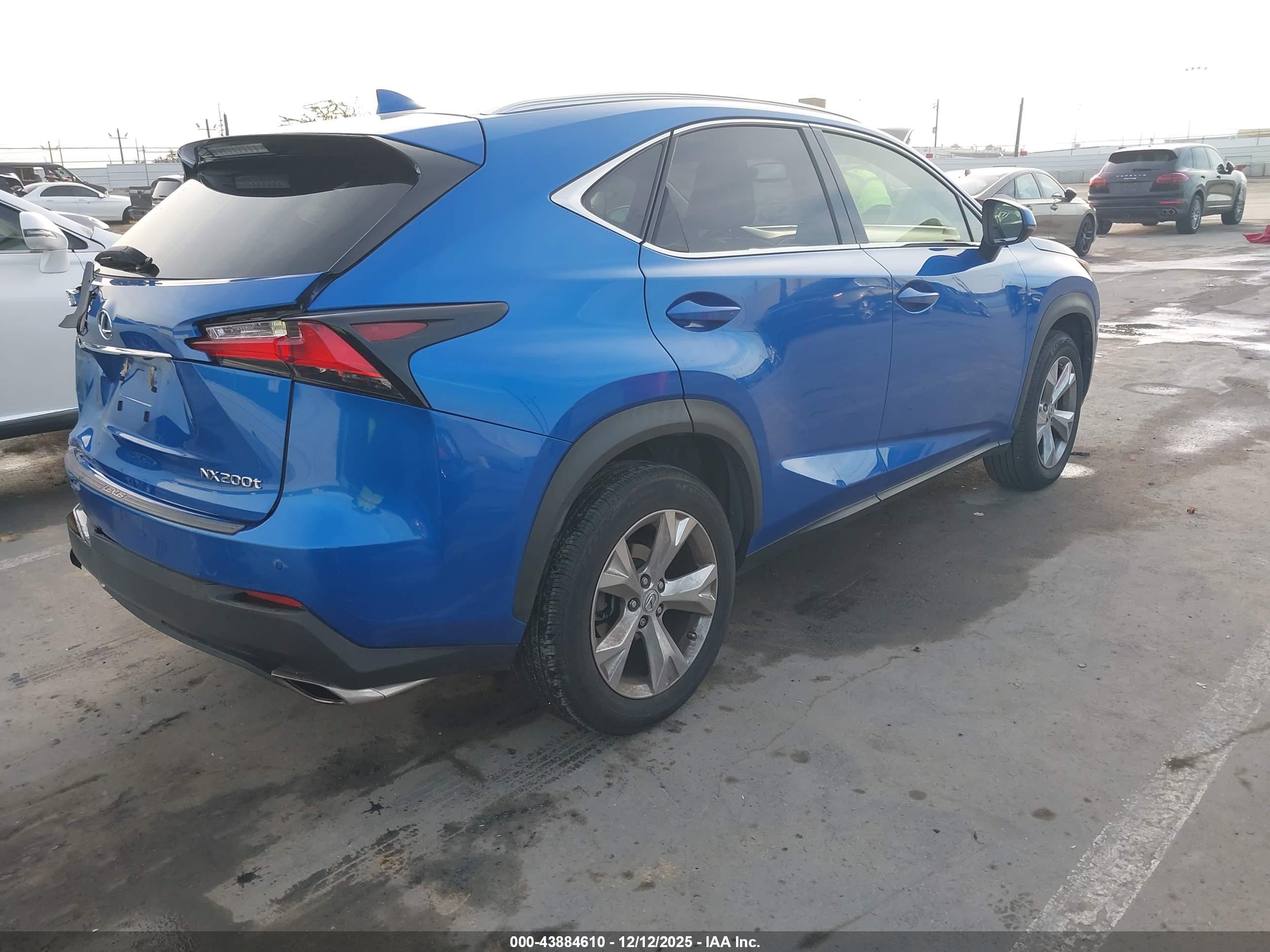 LEXUS NX image 4