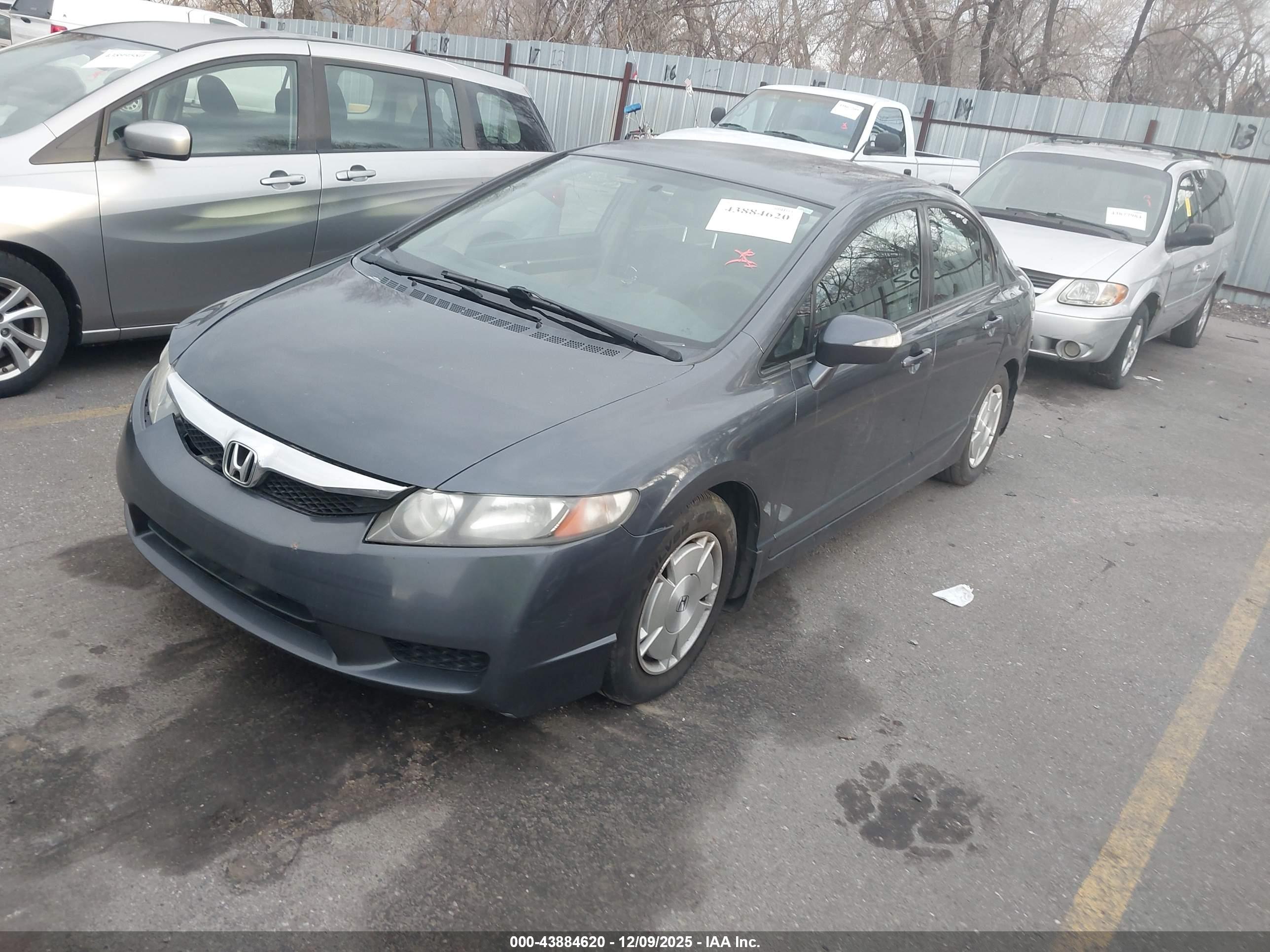 HONDA CIVIC image 2