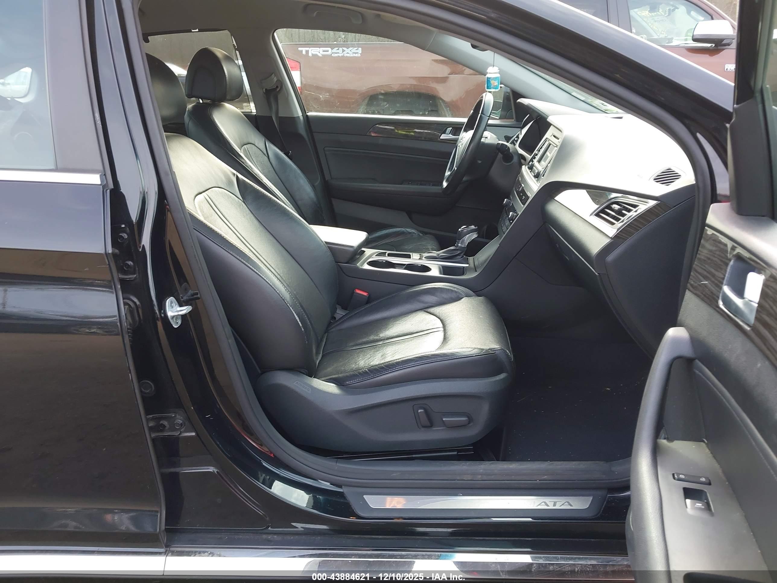 HYUNDAI SONATA image 5