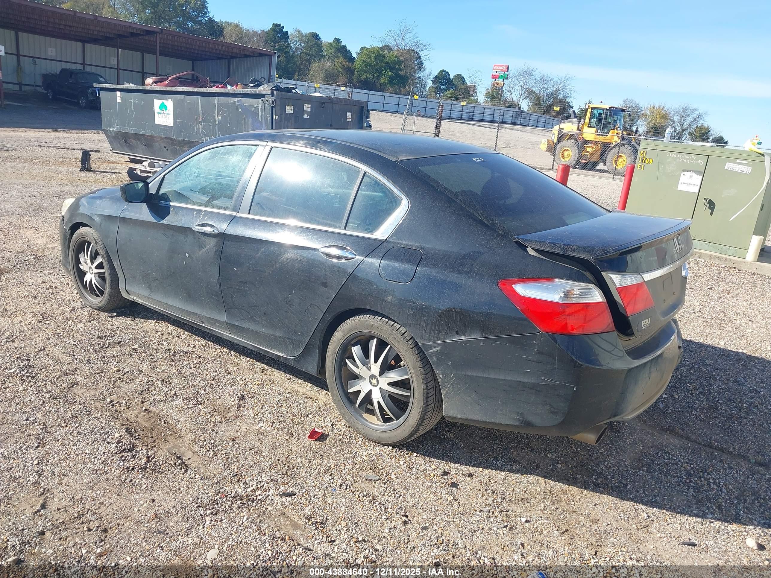 HONDA ACCORD image 3