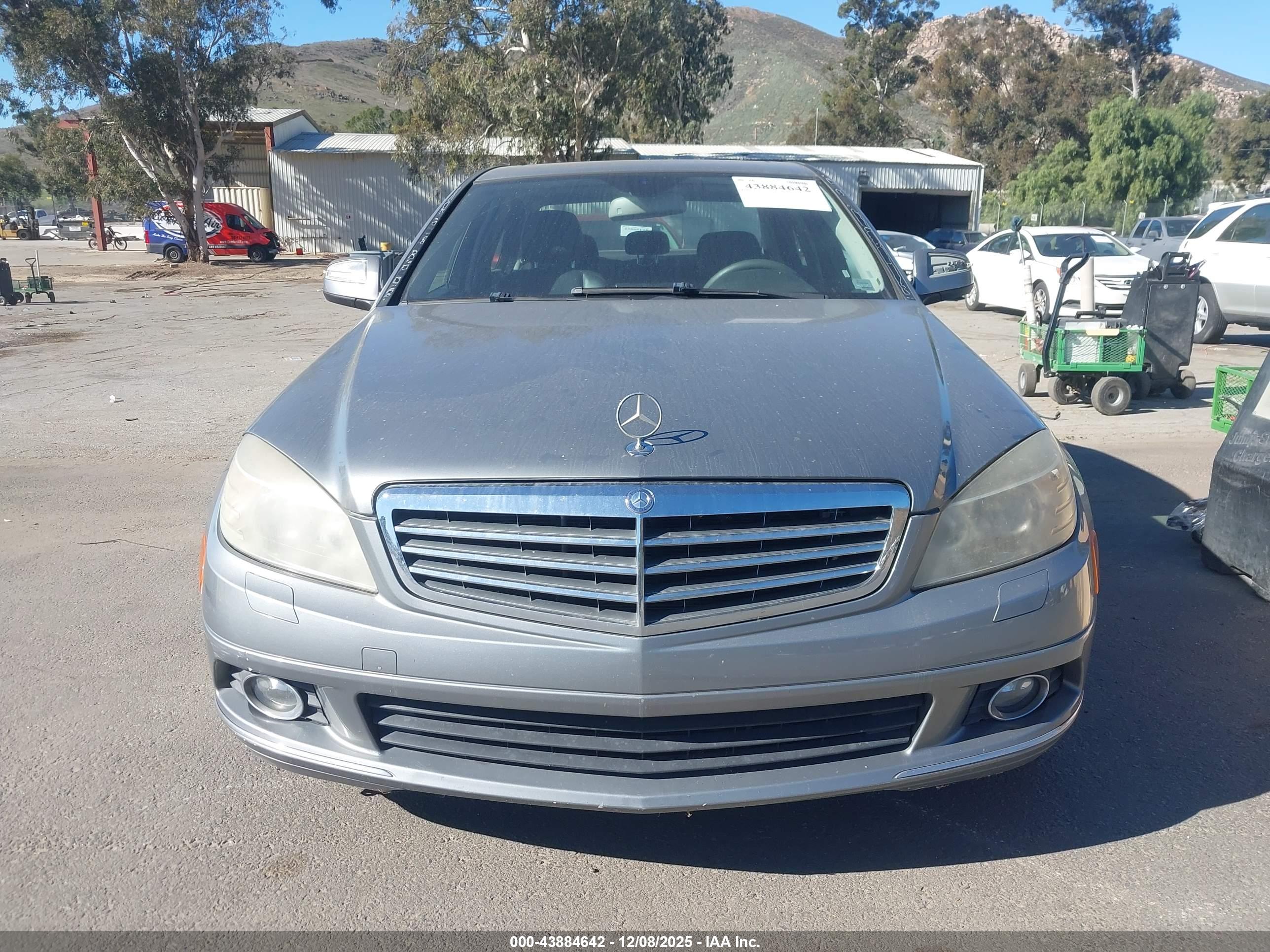 MERCEDES-BENZ C image 6