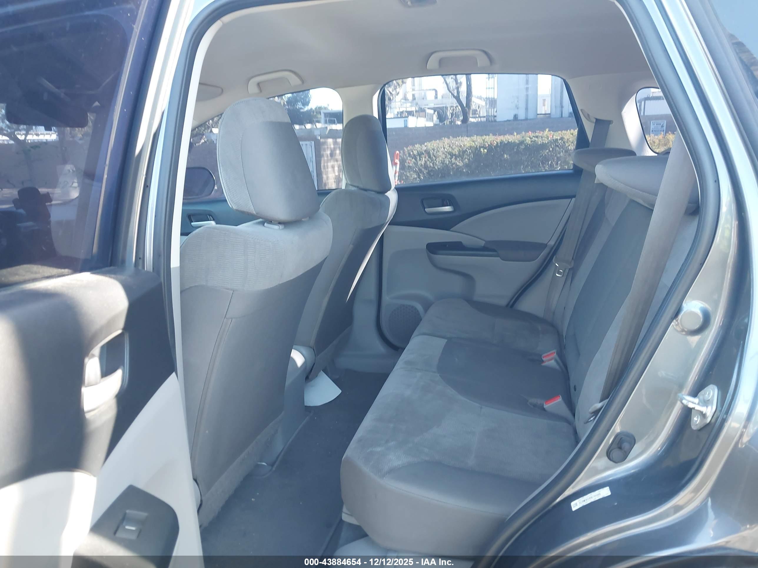 HONDA CR-V image 8