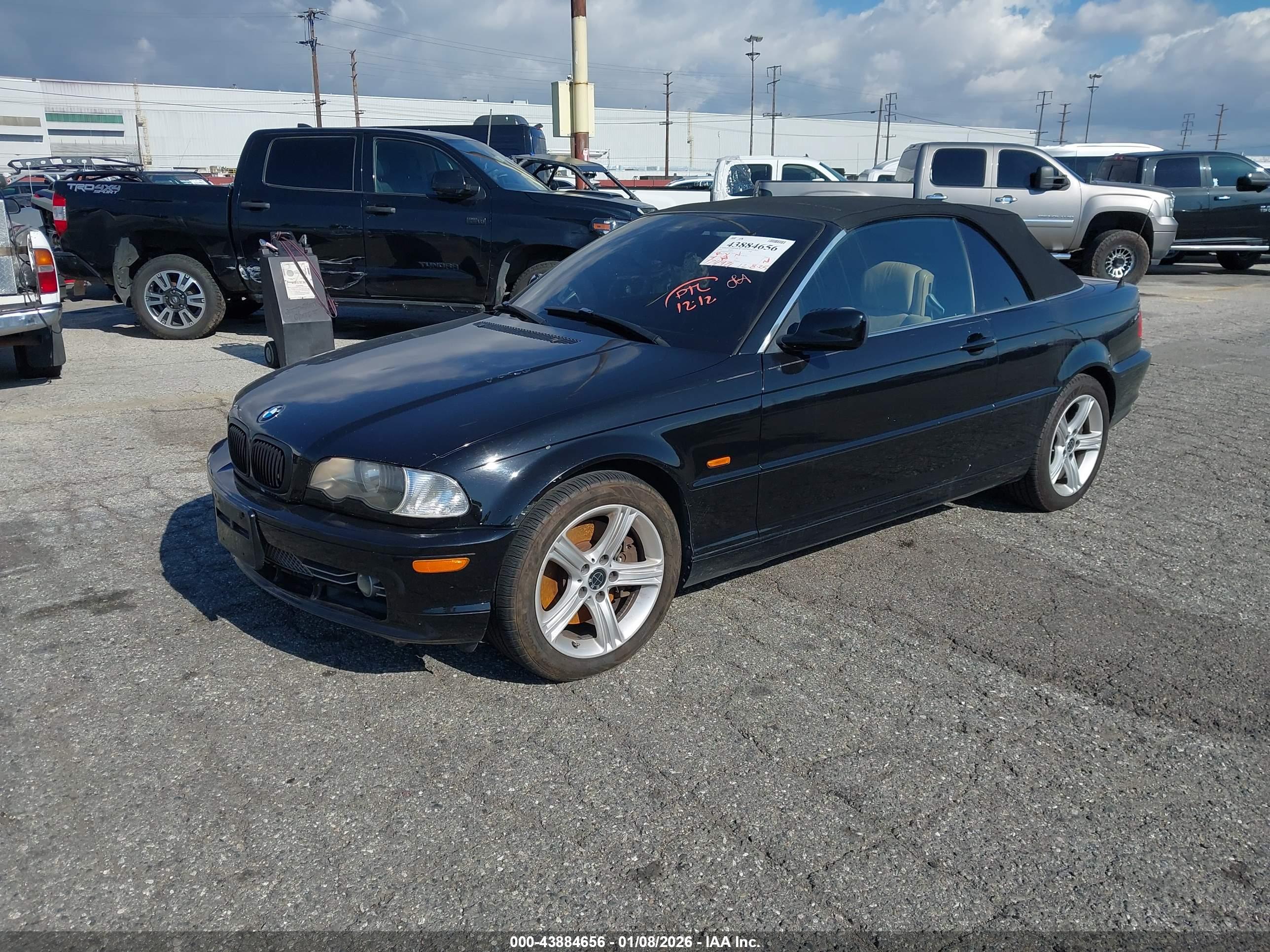 BMW 330CI image 2