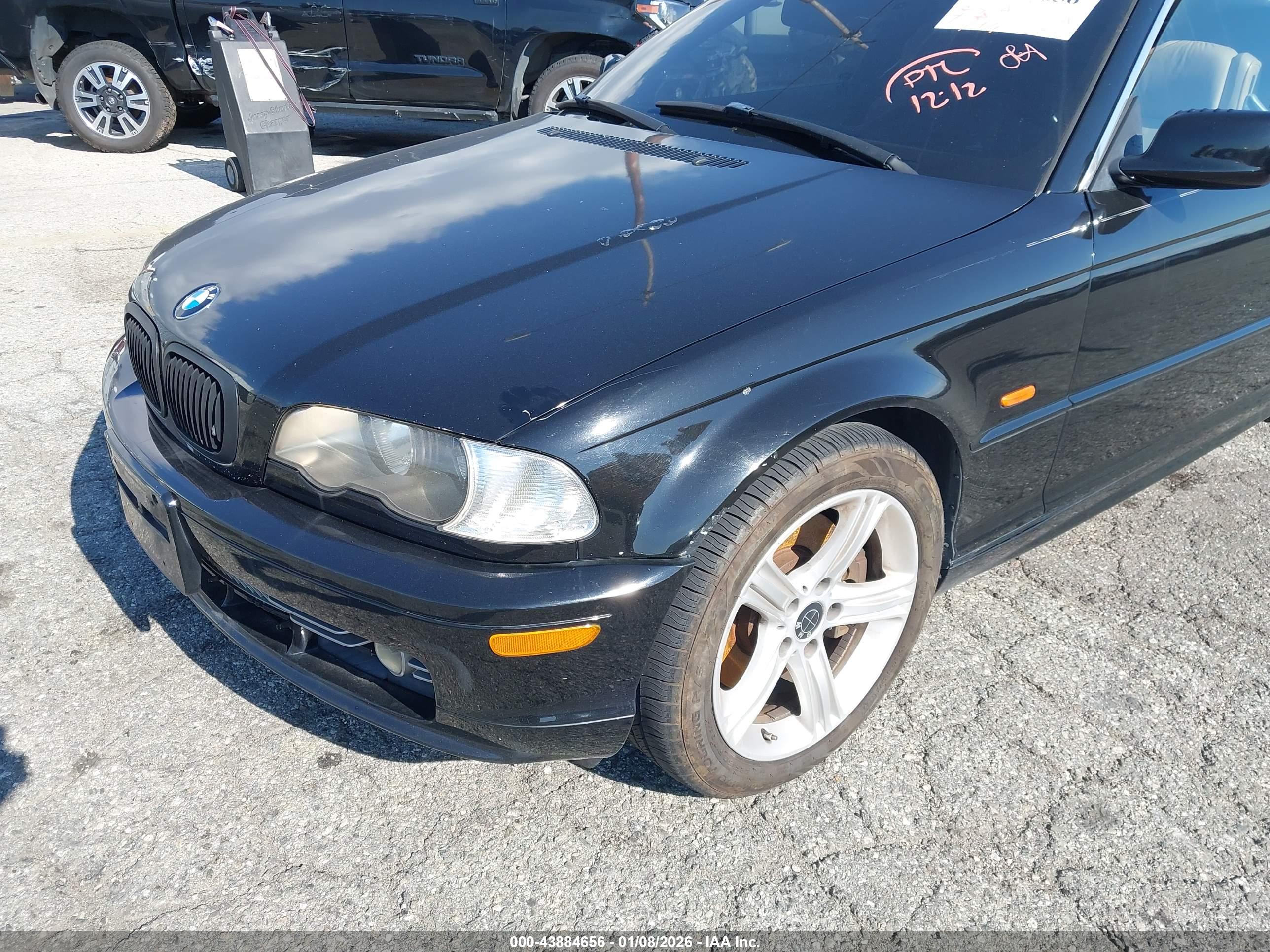 BMW 330CI image 6