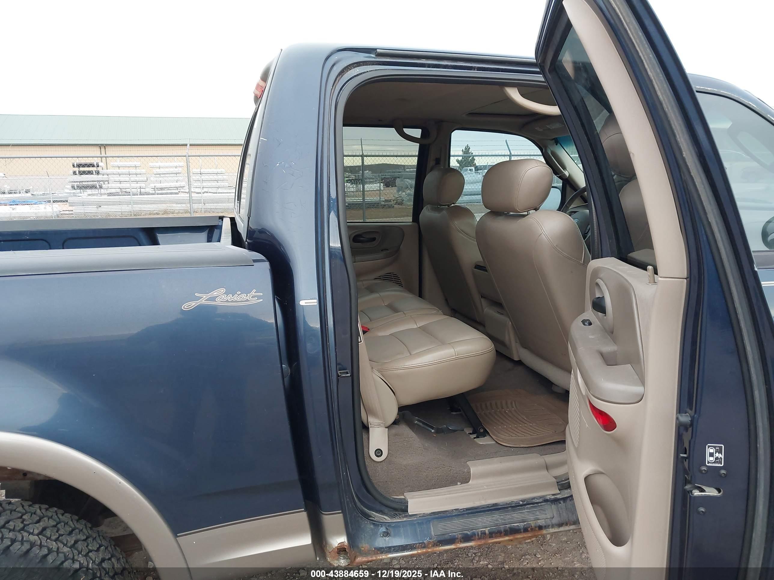 FORD F-150 image 8