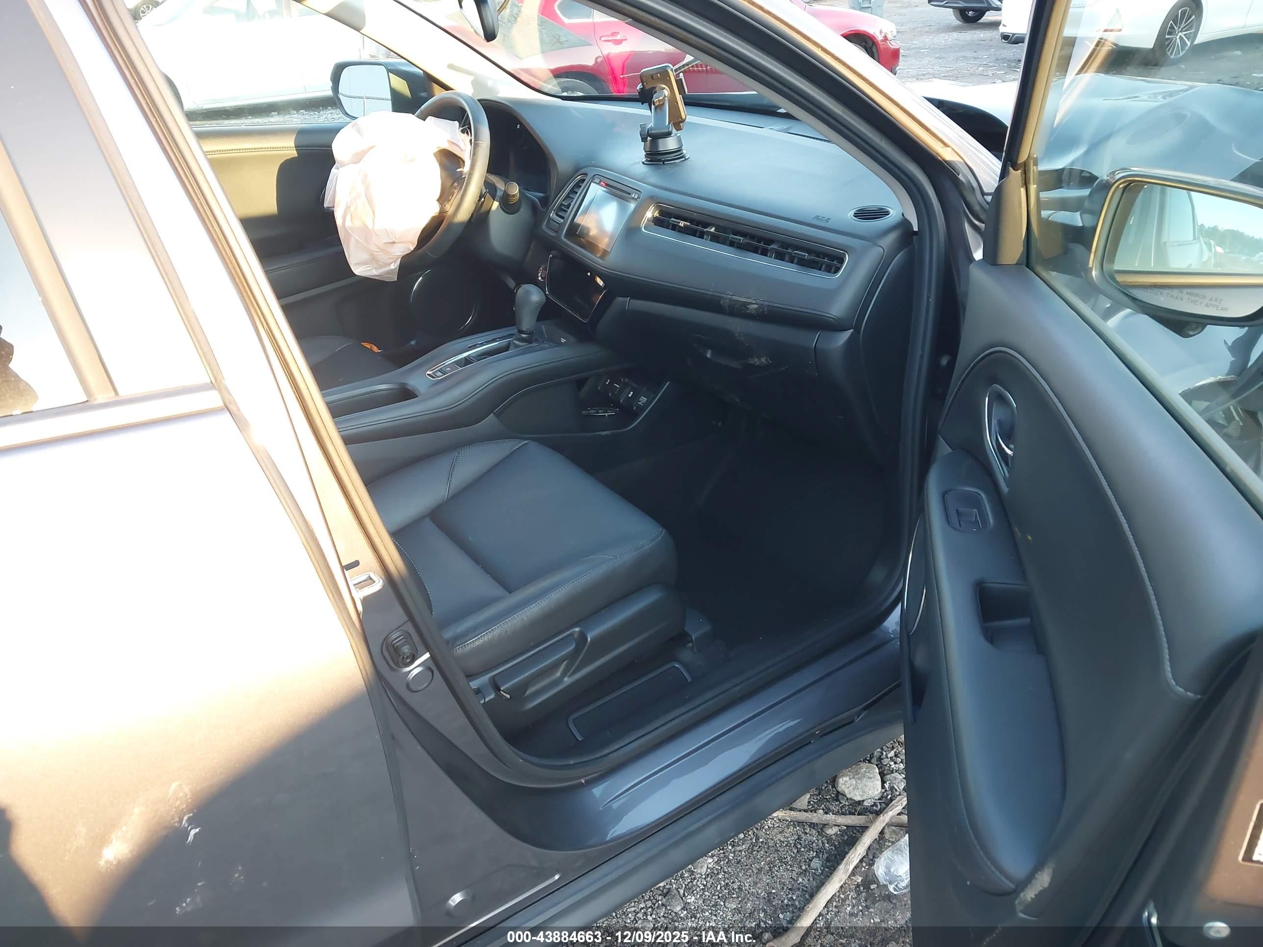 HONDA HR-V image 5