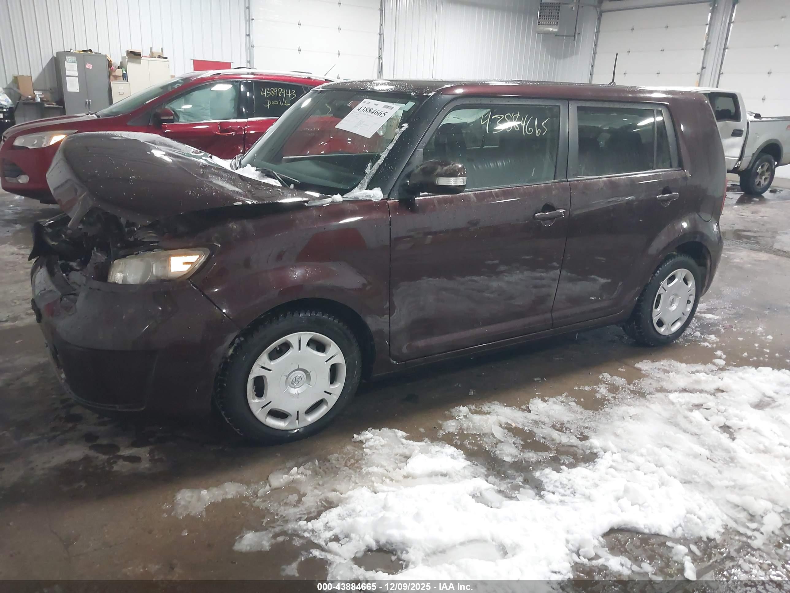 SCION XB image 2