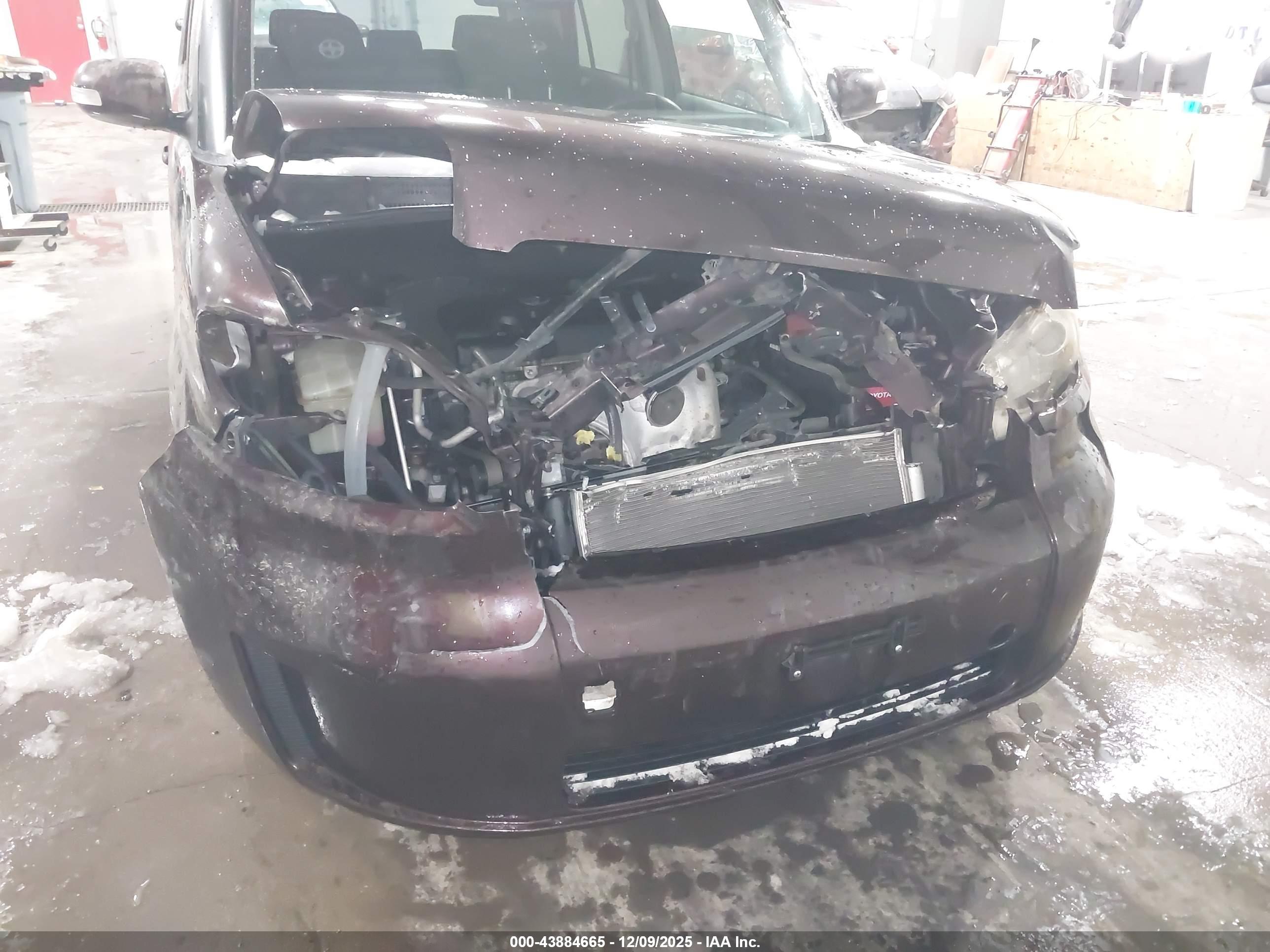 SCION XB image 6