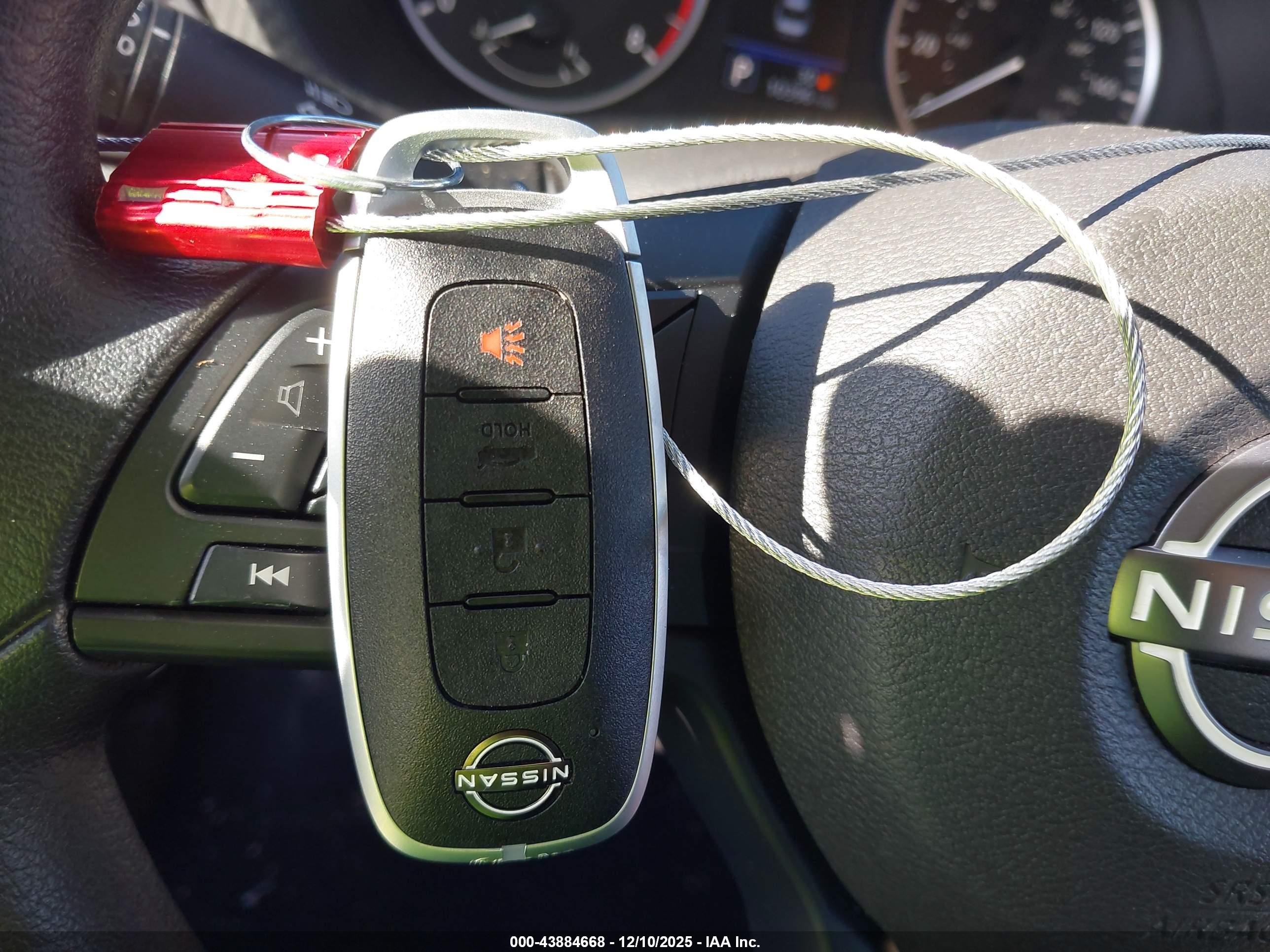 NISSAN SENTRA image 11
