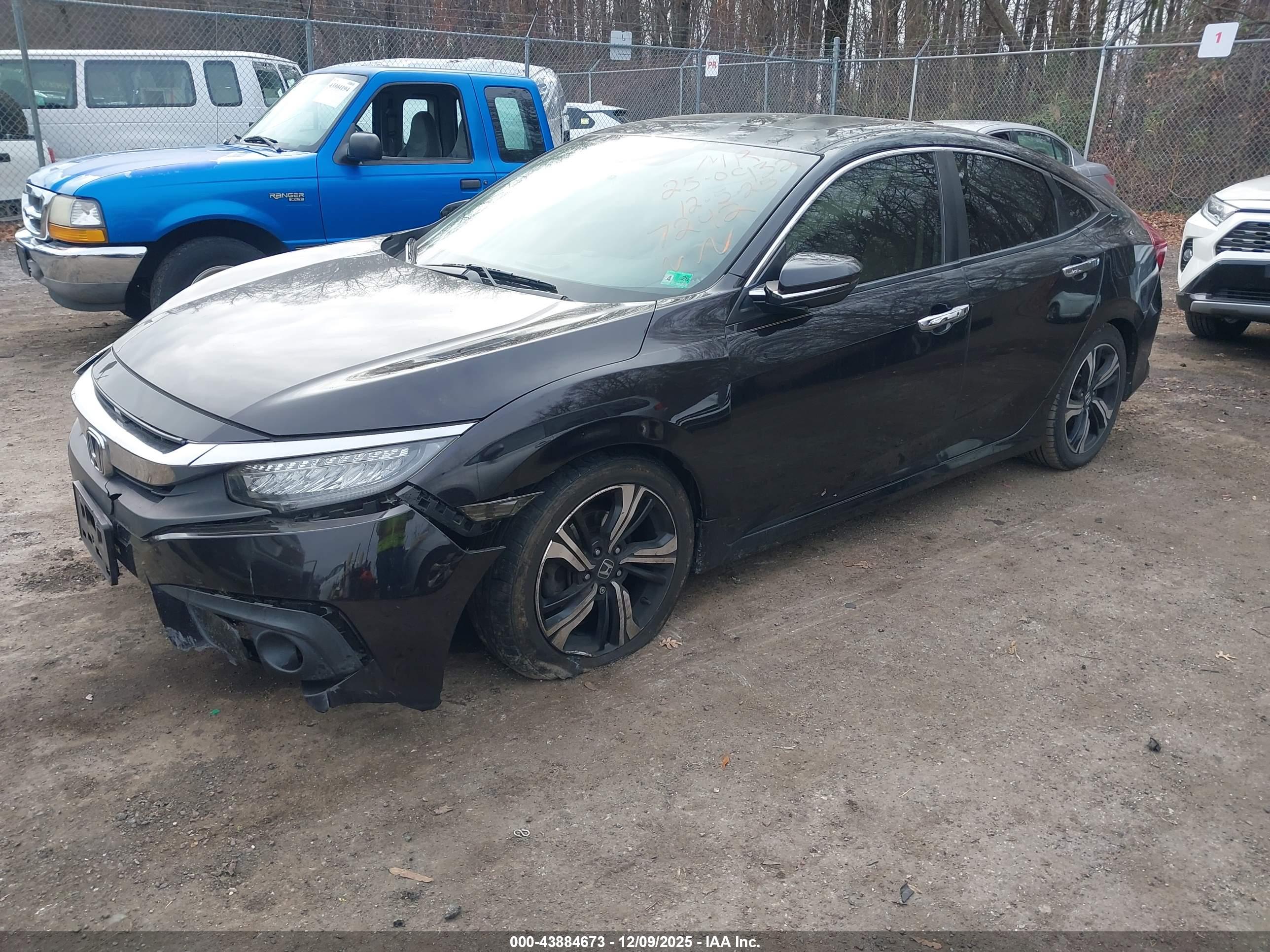 HONDA CIVIC image 2