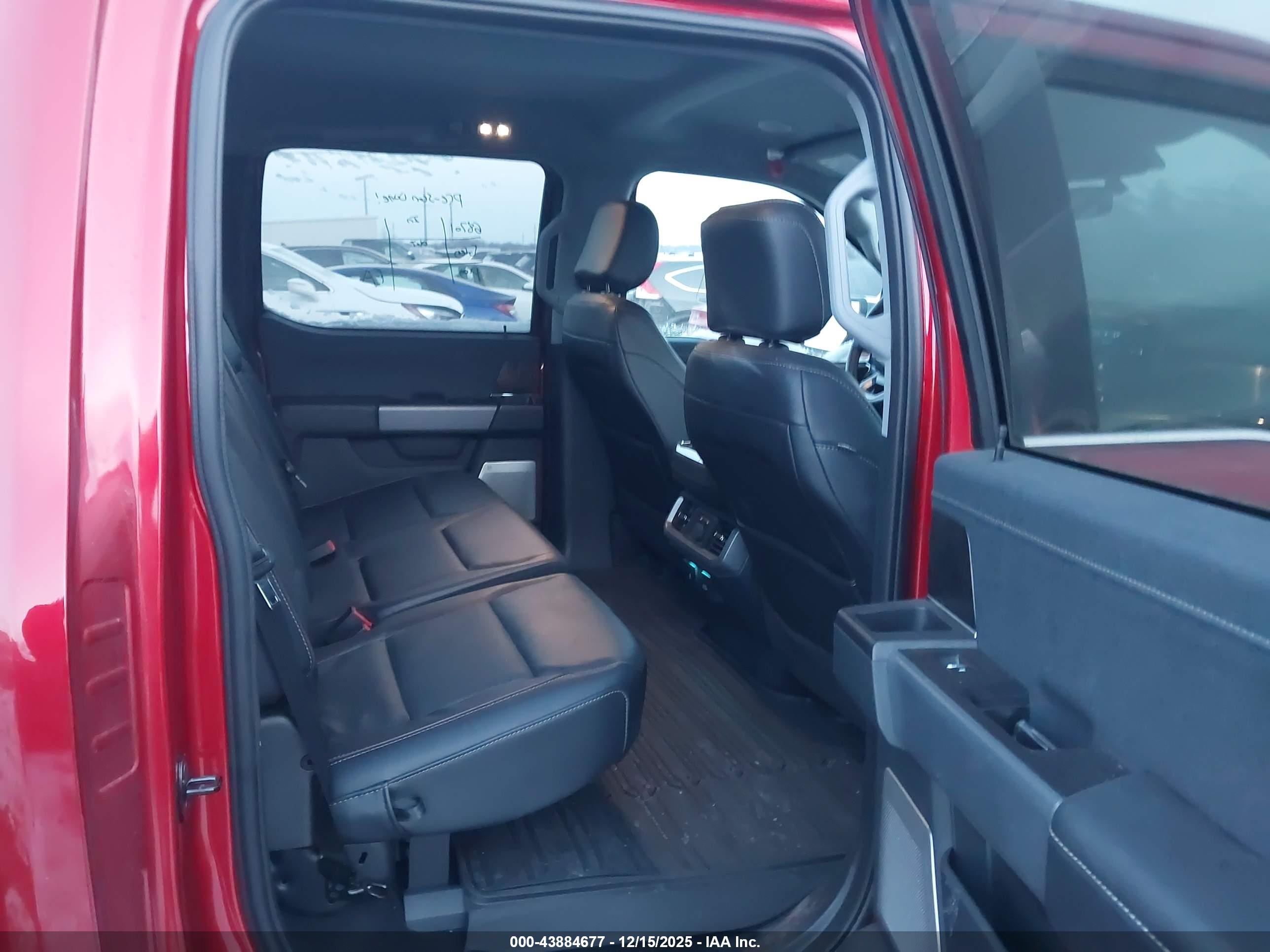 FORD F-150 image 8