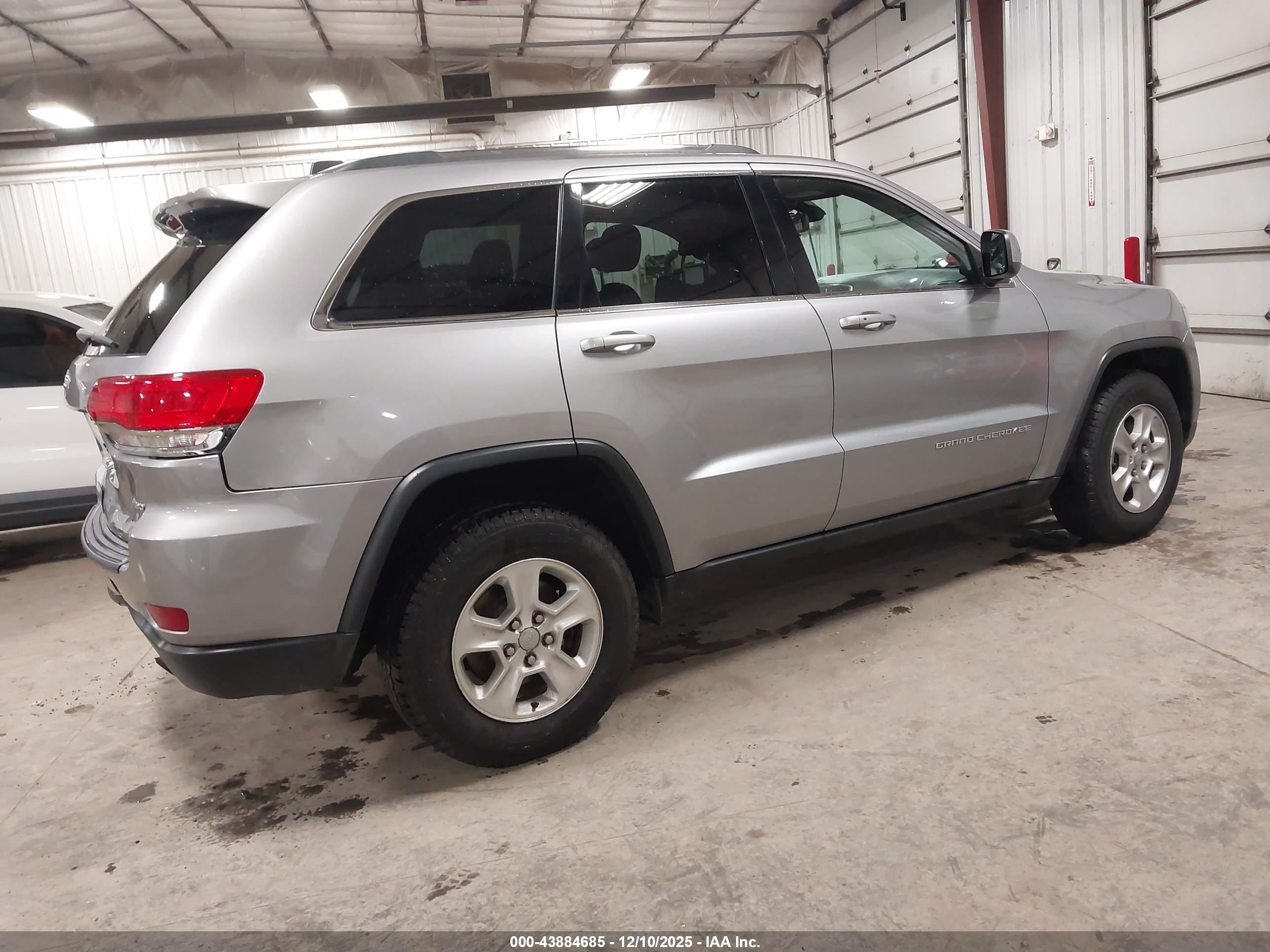JEEP GRAND image 4