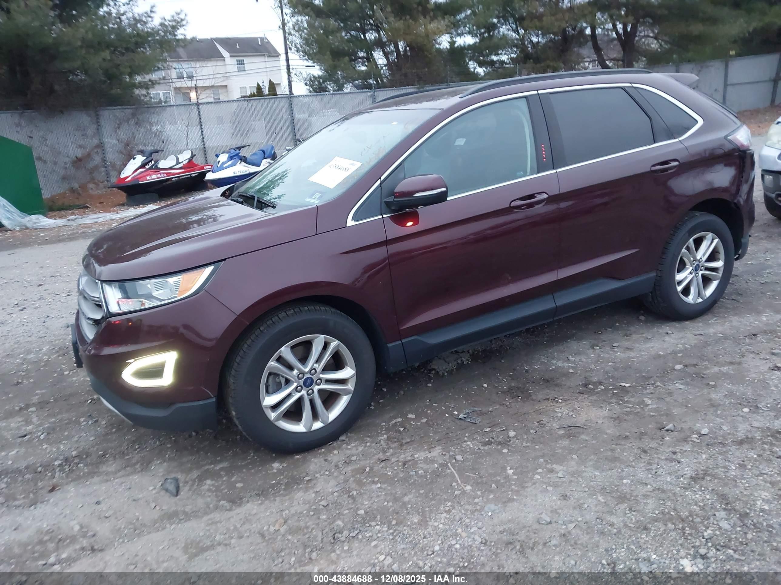 FORD EDGE image 2