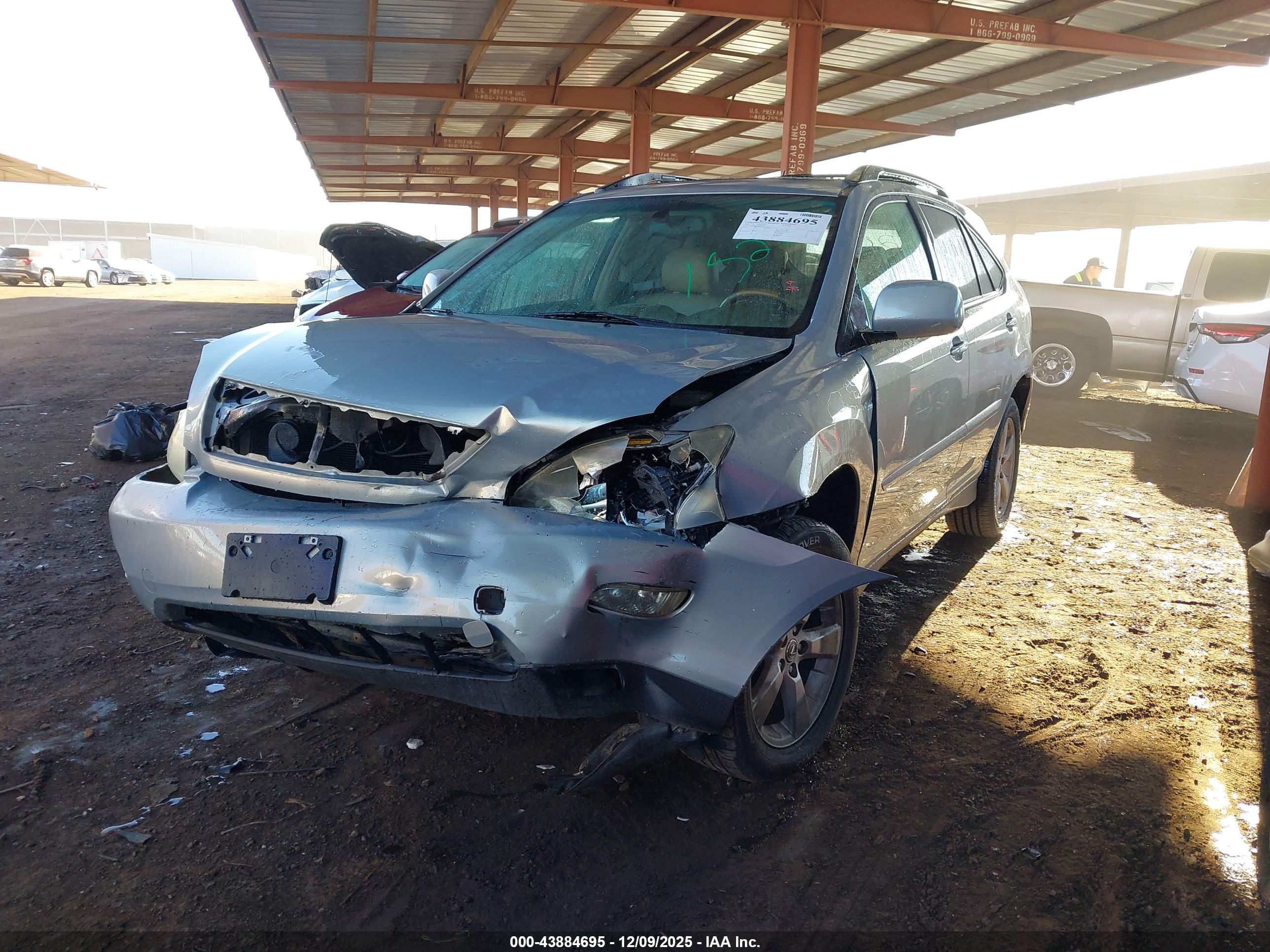 LEXUS RX image 2