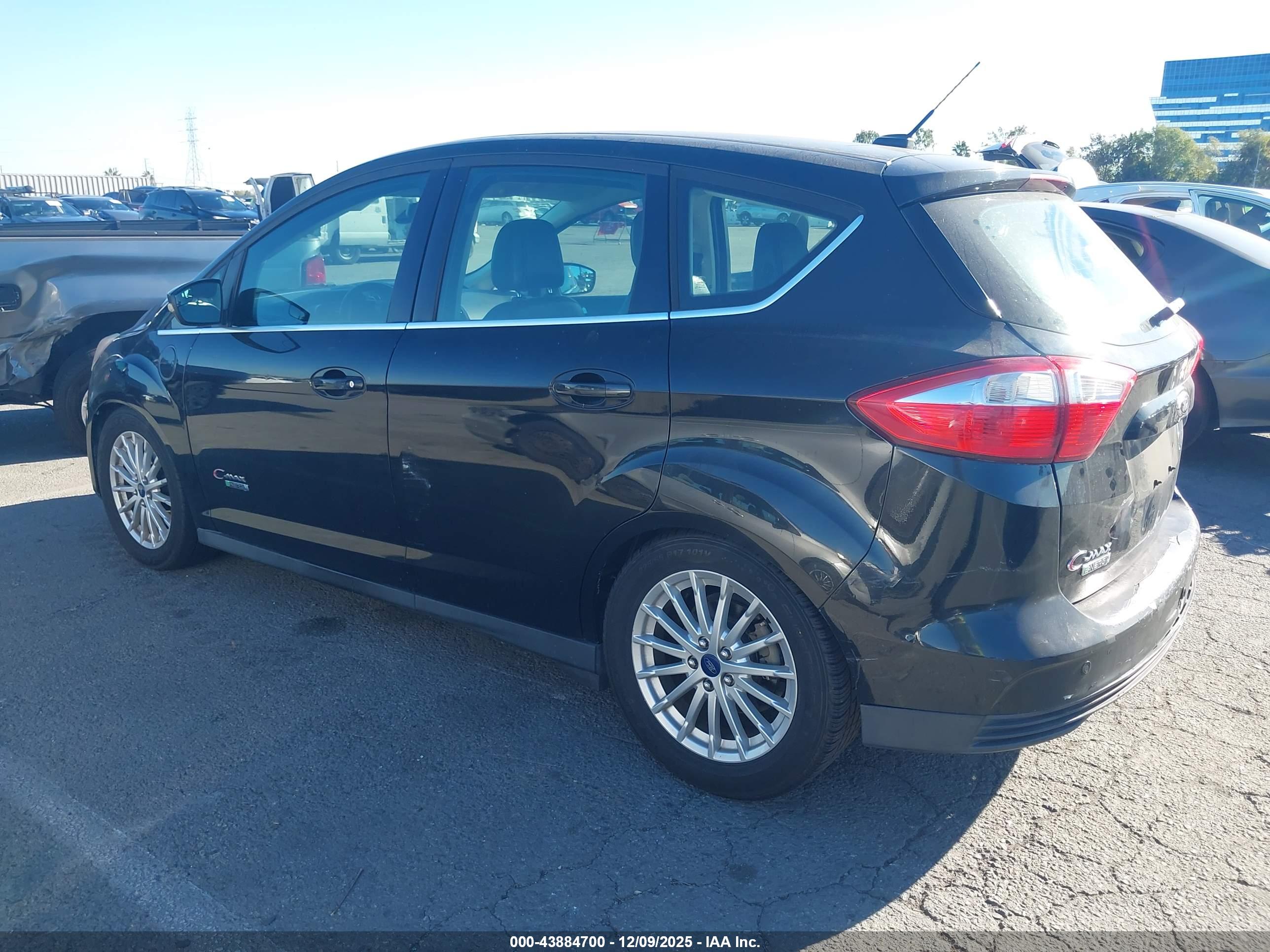 FORD C-MAX image 3