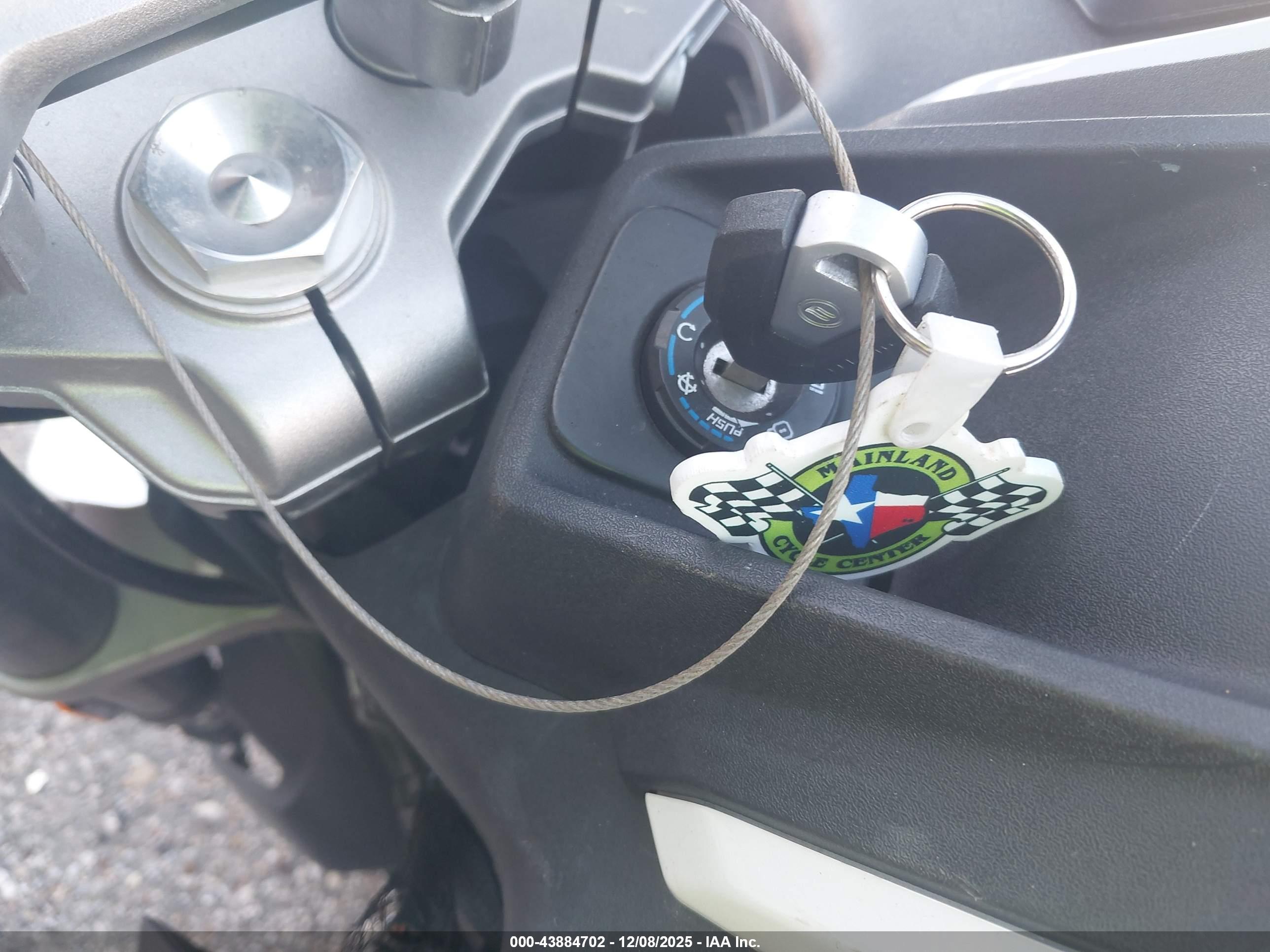 CF MOTO image 11