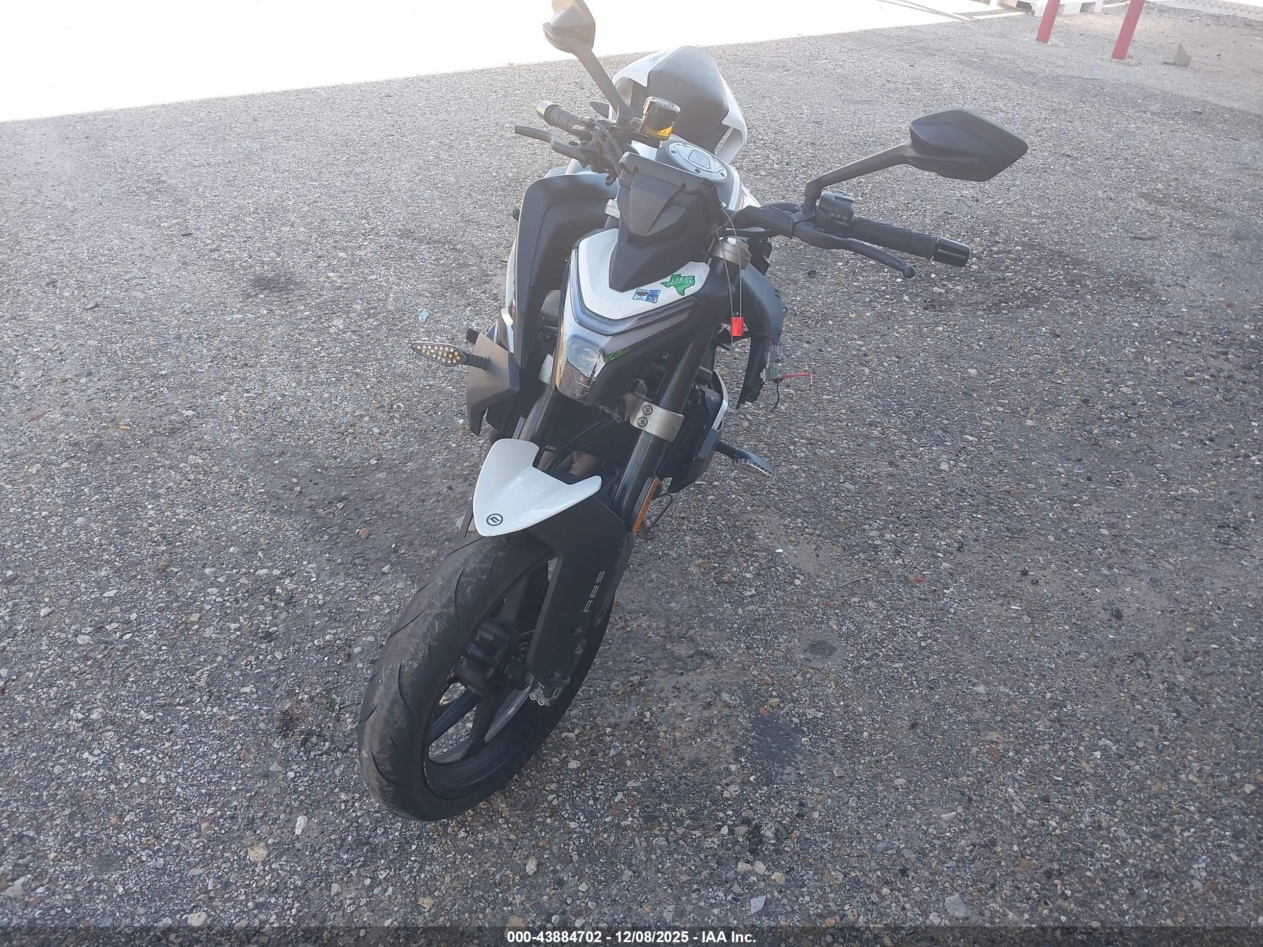 CF MOTO image 5