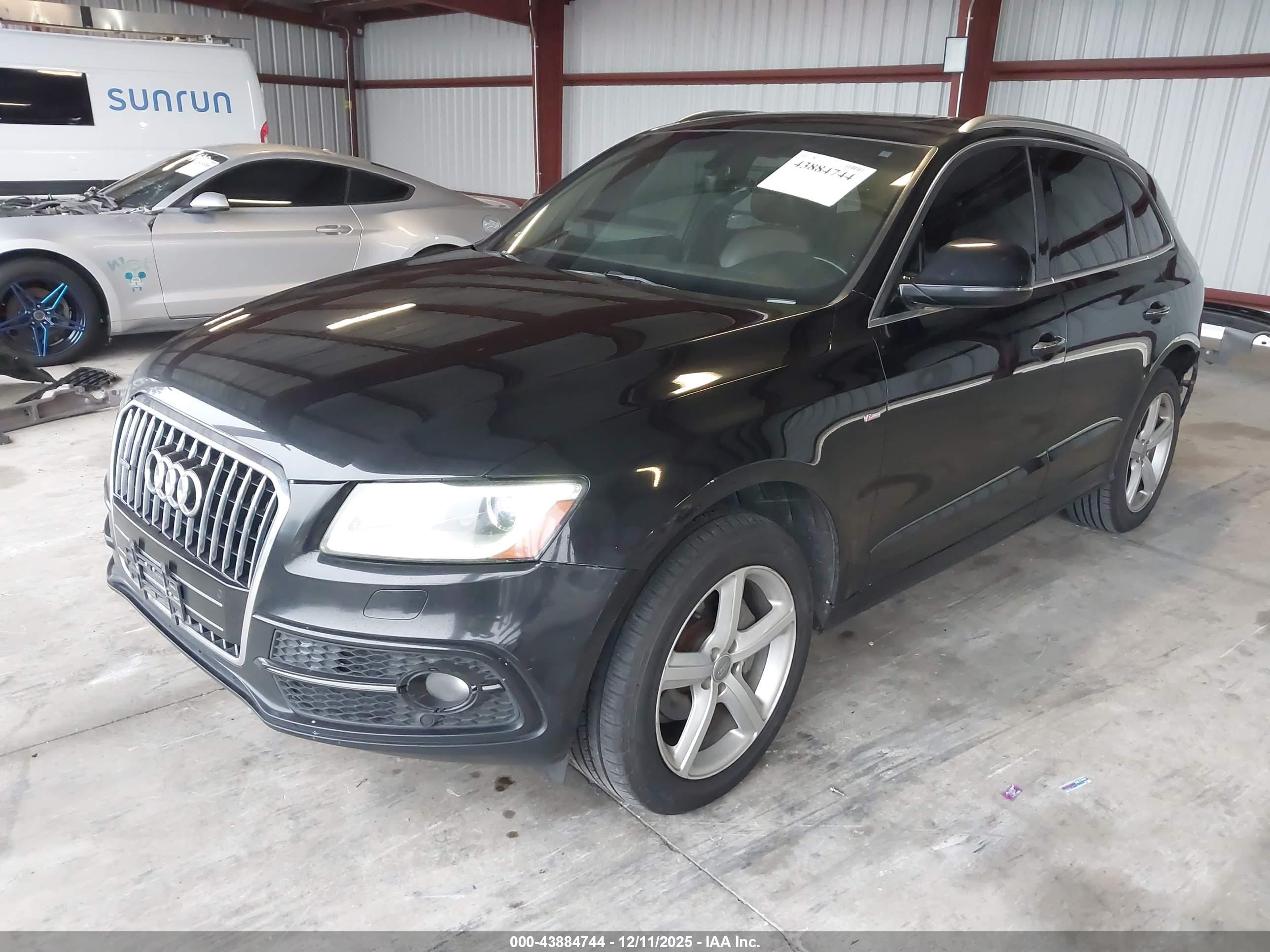 AUDI Q5 image 2