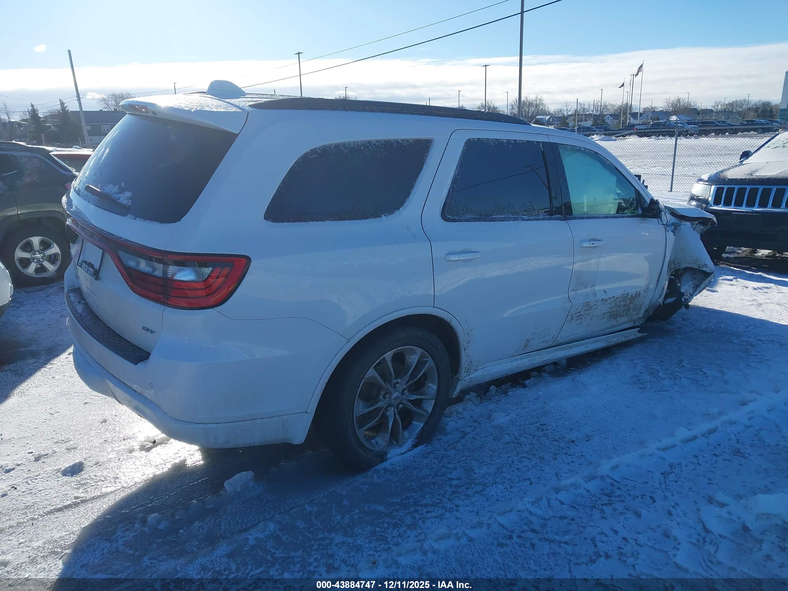 DODGE DURANGO image 4