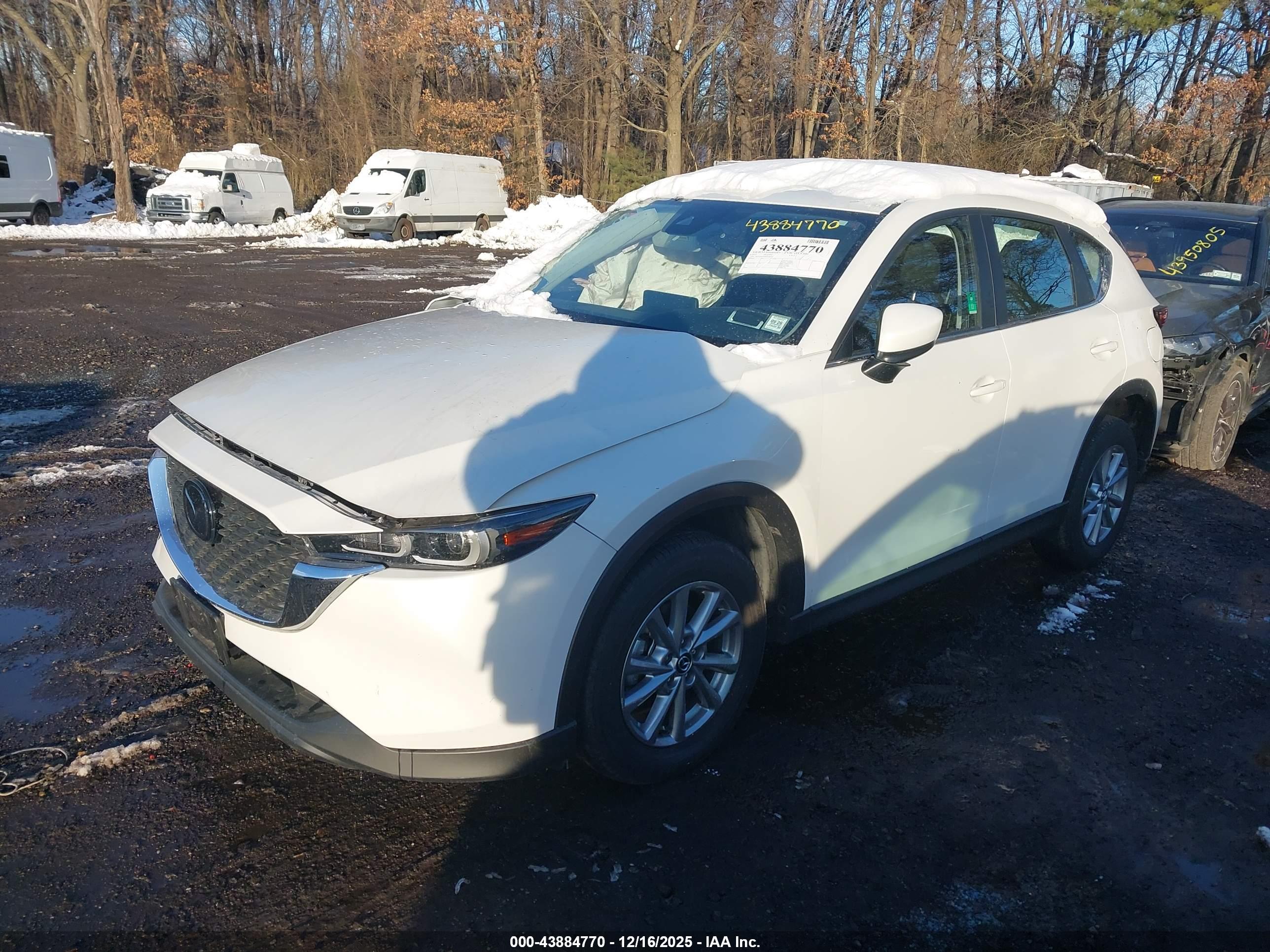 MAZDA CX-5 image 2