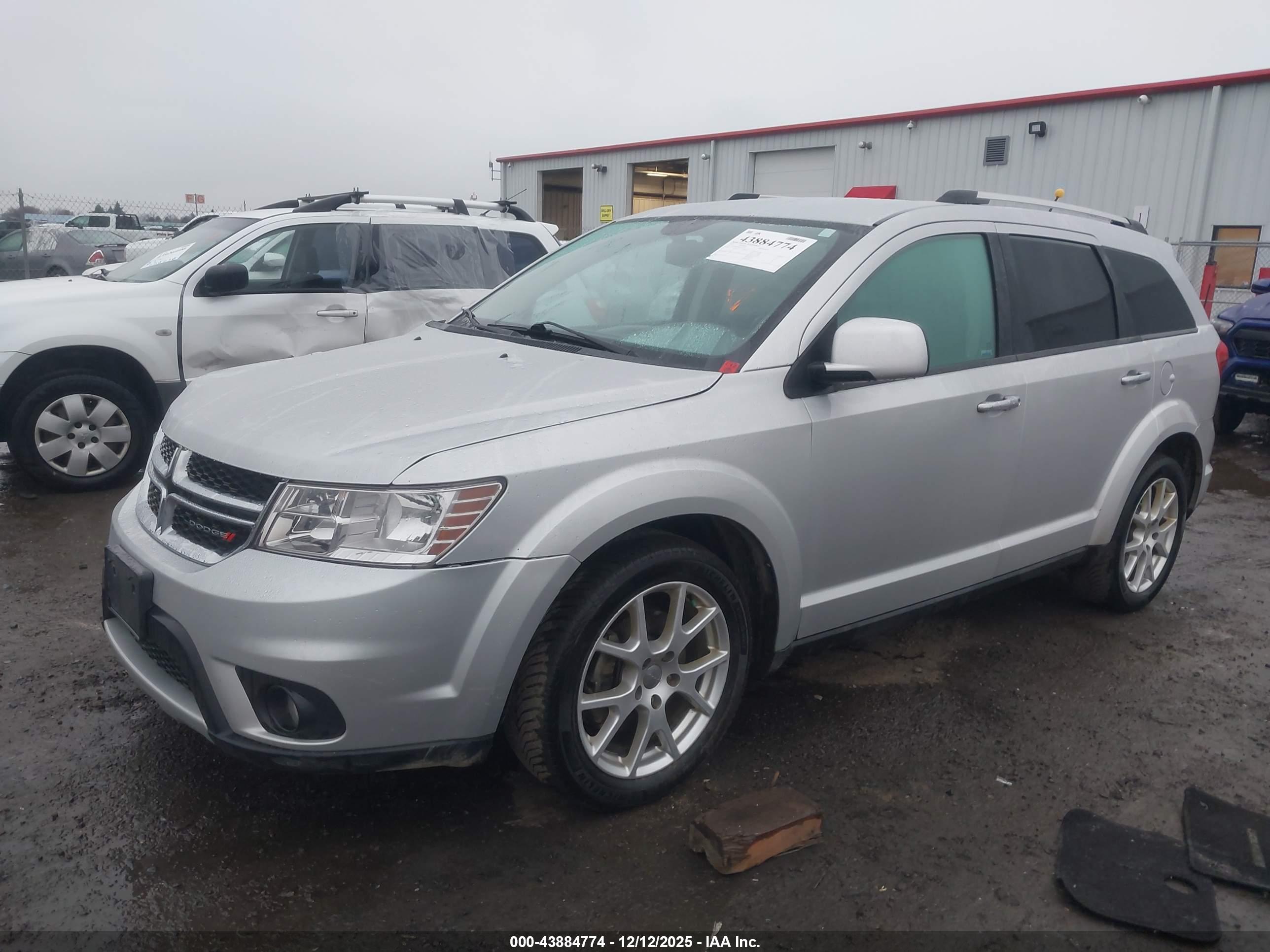 DODGE JOURNEY image 2