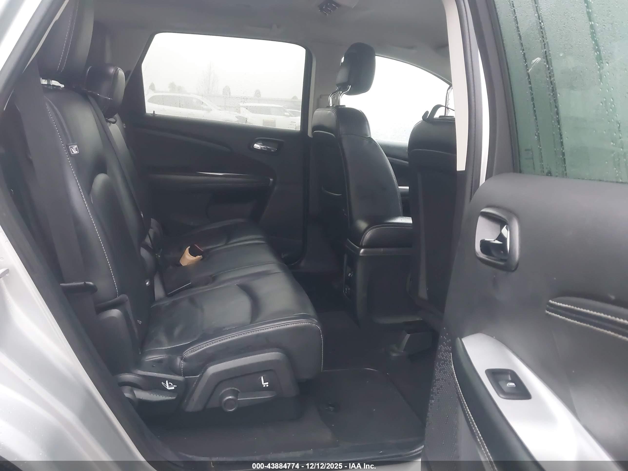 DODGE JOURNEY image 8