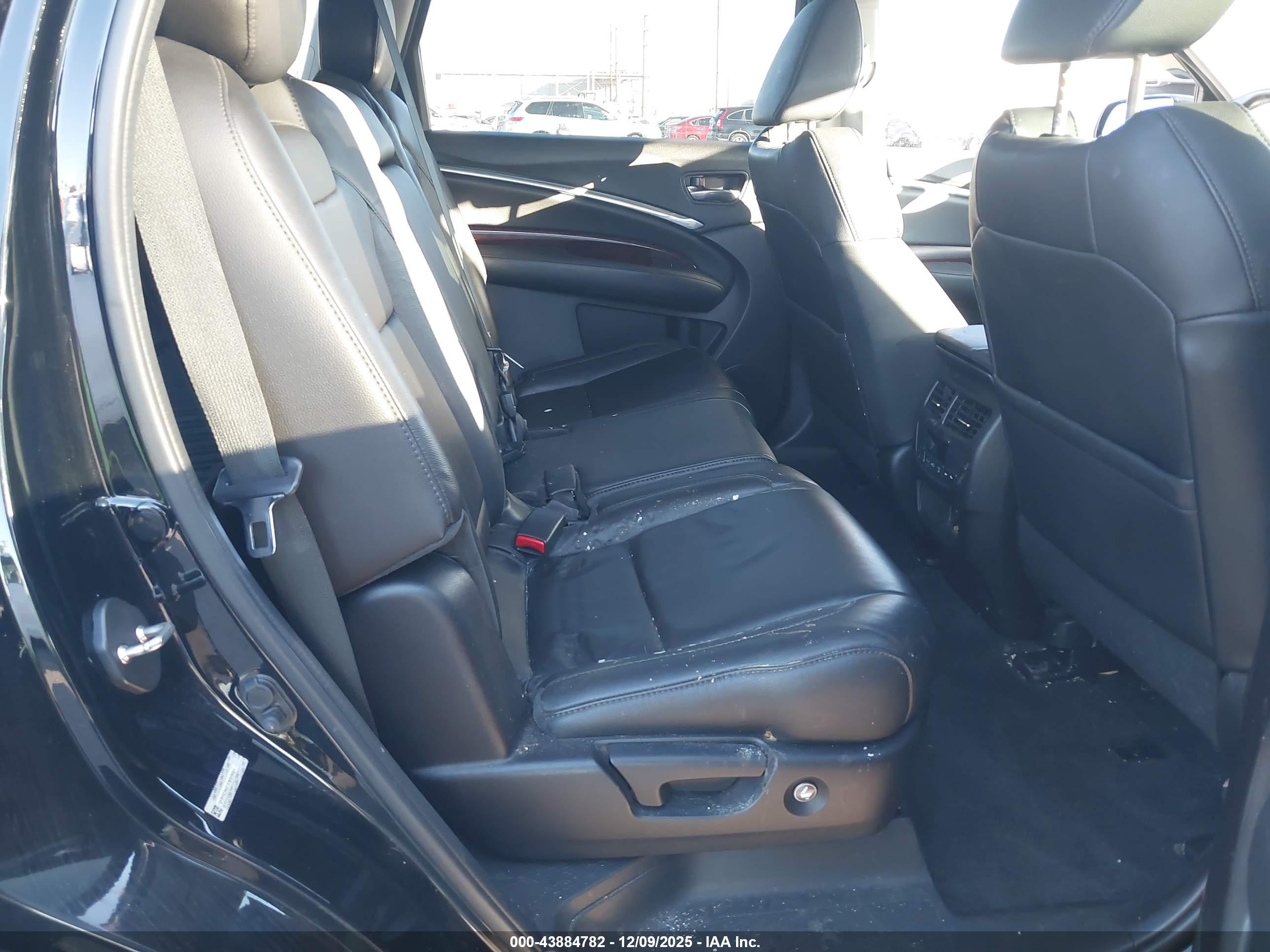 ACURA MDX image 8