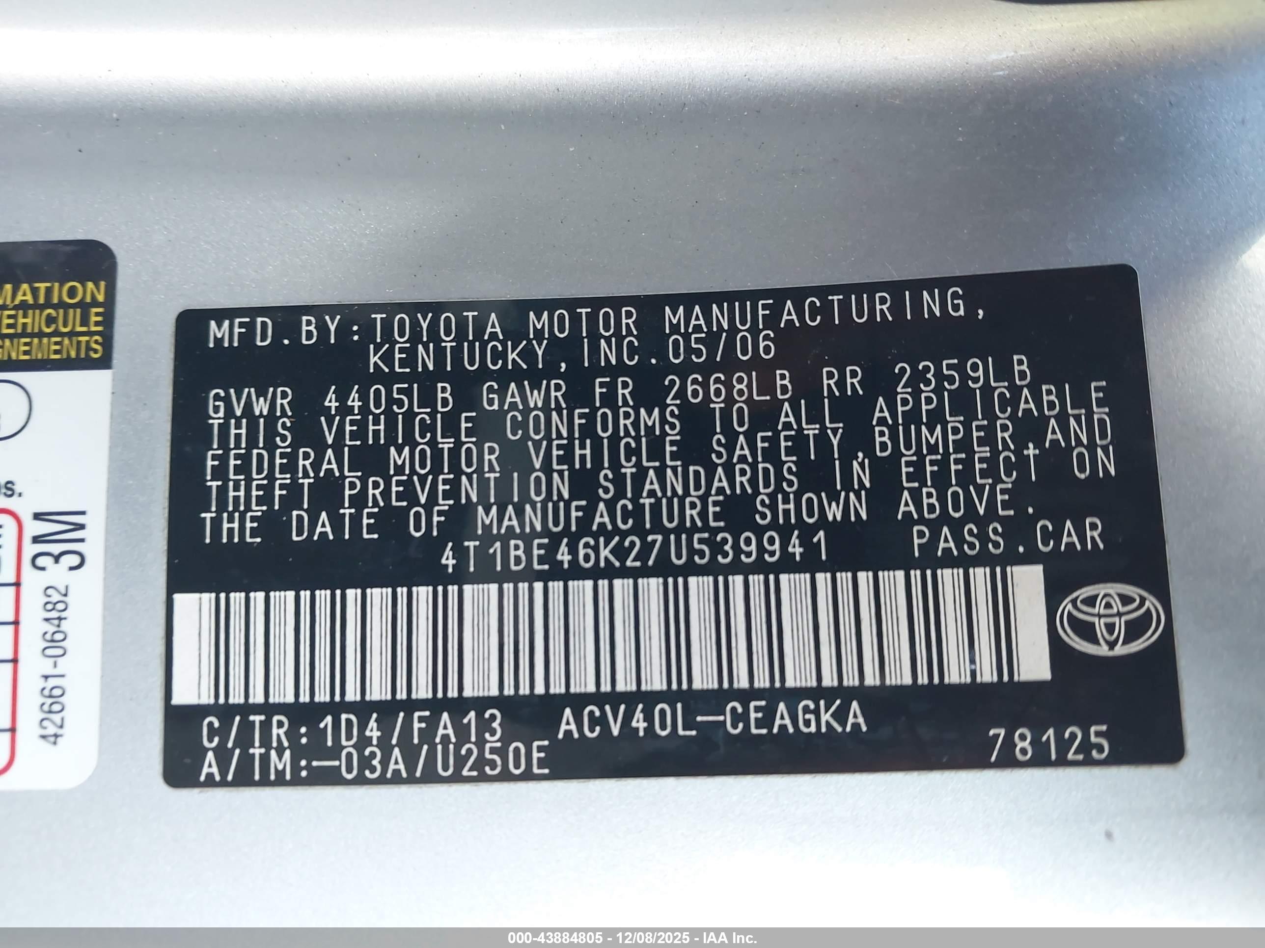 TOYOTA CAMRY image 9