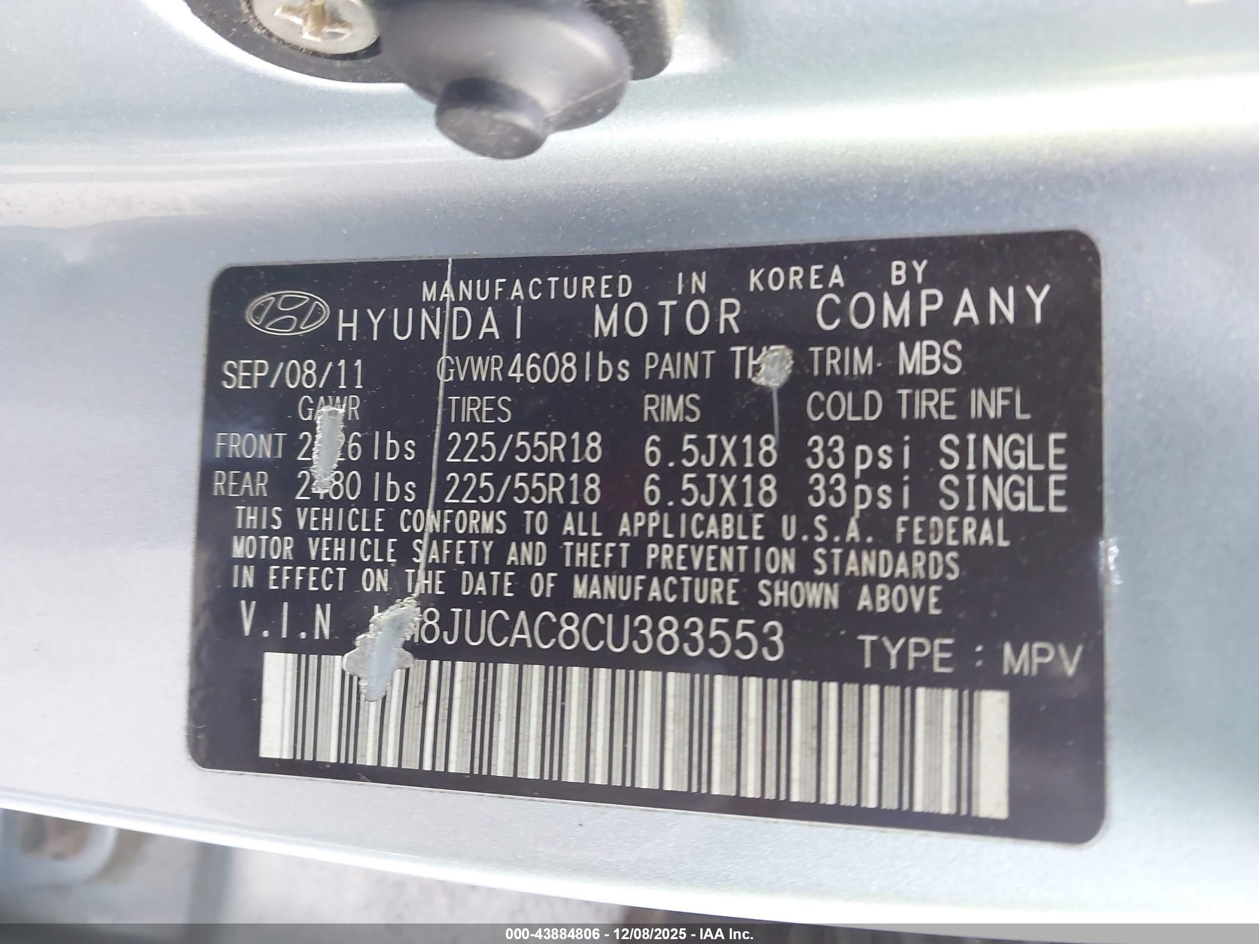 HYUNDAI TUCSON image 9
