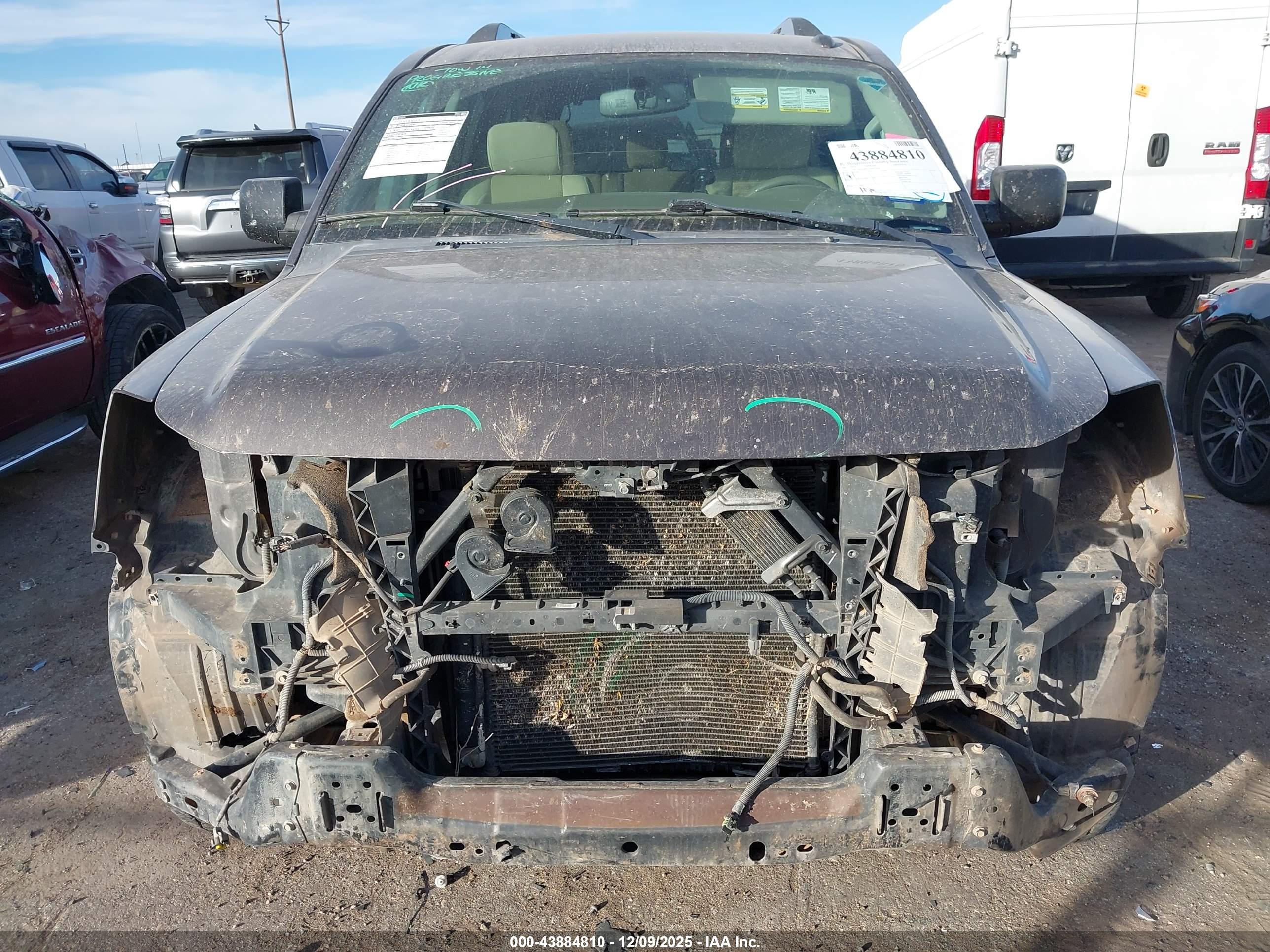NISSAN ARMADA image 6