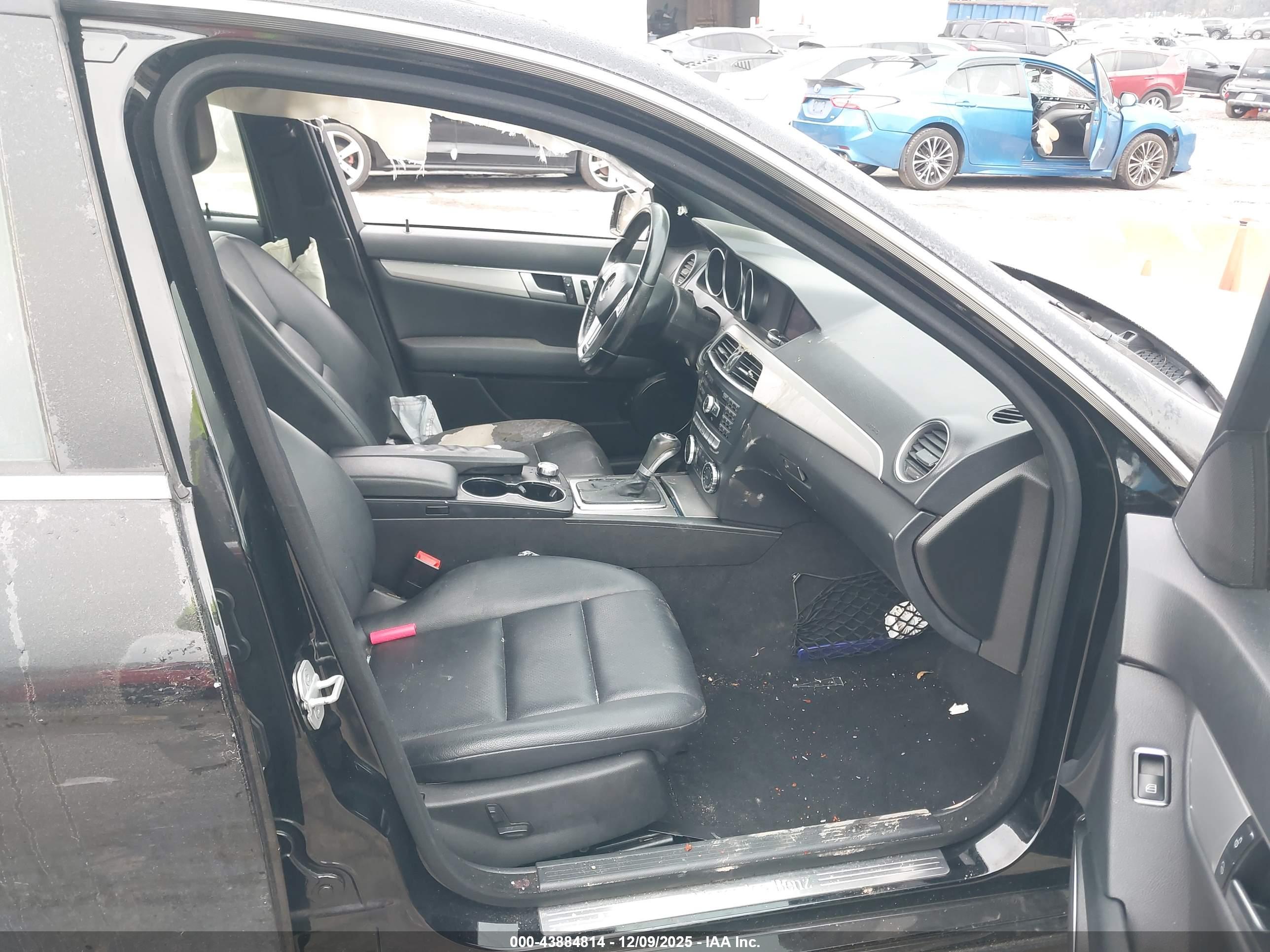 MERCEDES-BENZ C image 5