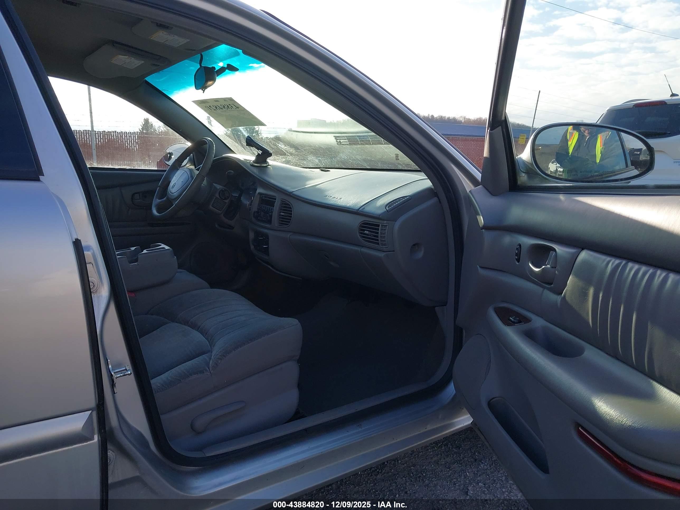 BUICK CENTURY image 5
