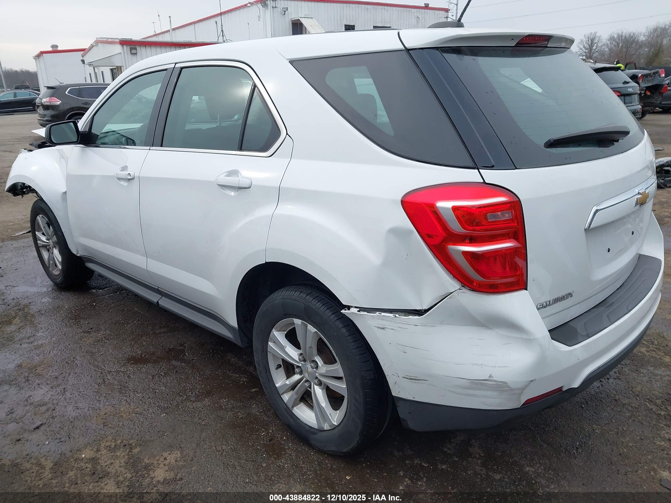 CHEVROLET EQUINOX image 3