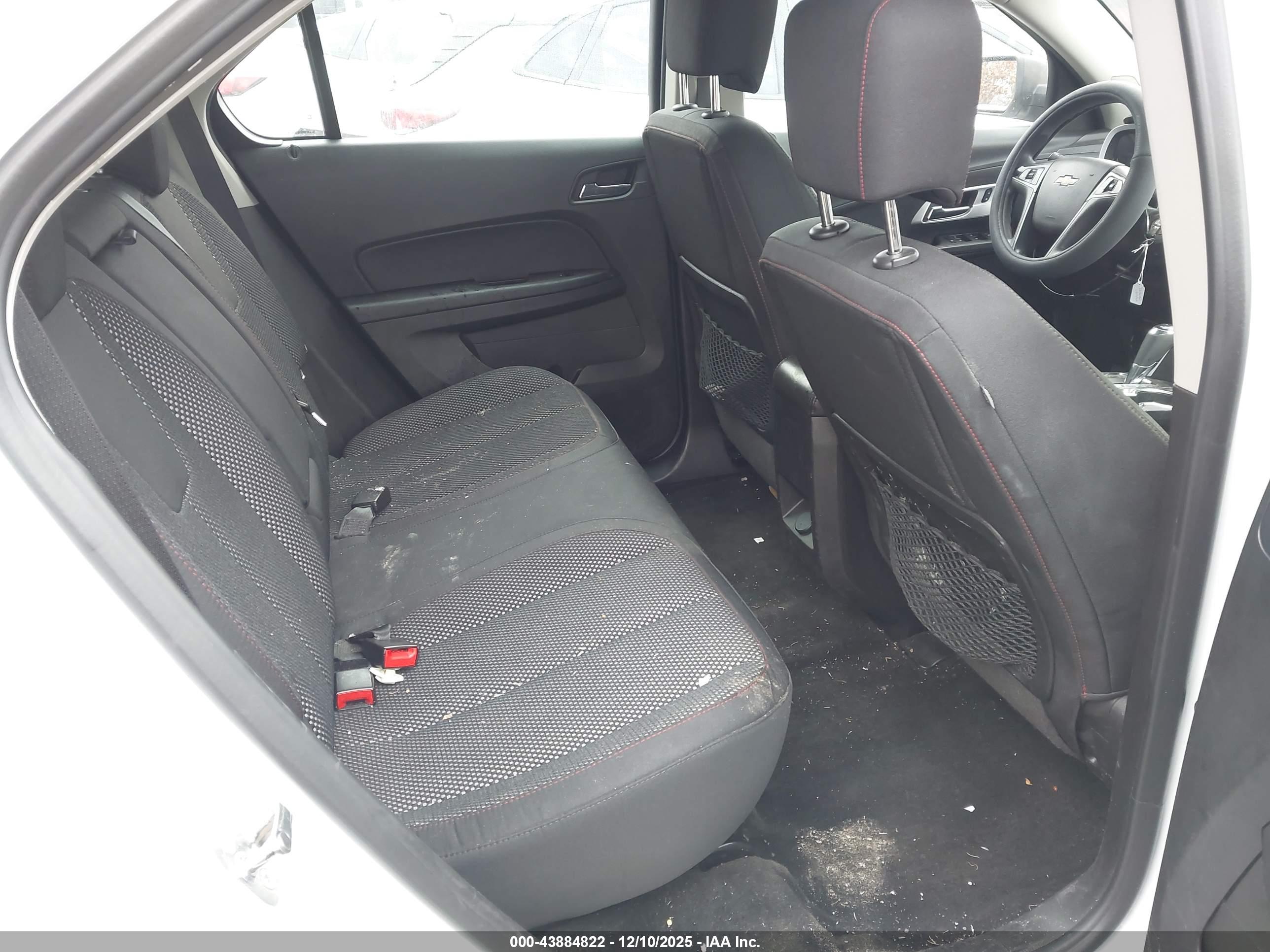 CHEVROLET EQUINOX image 8