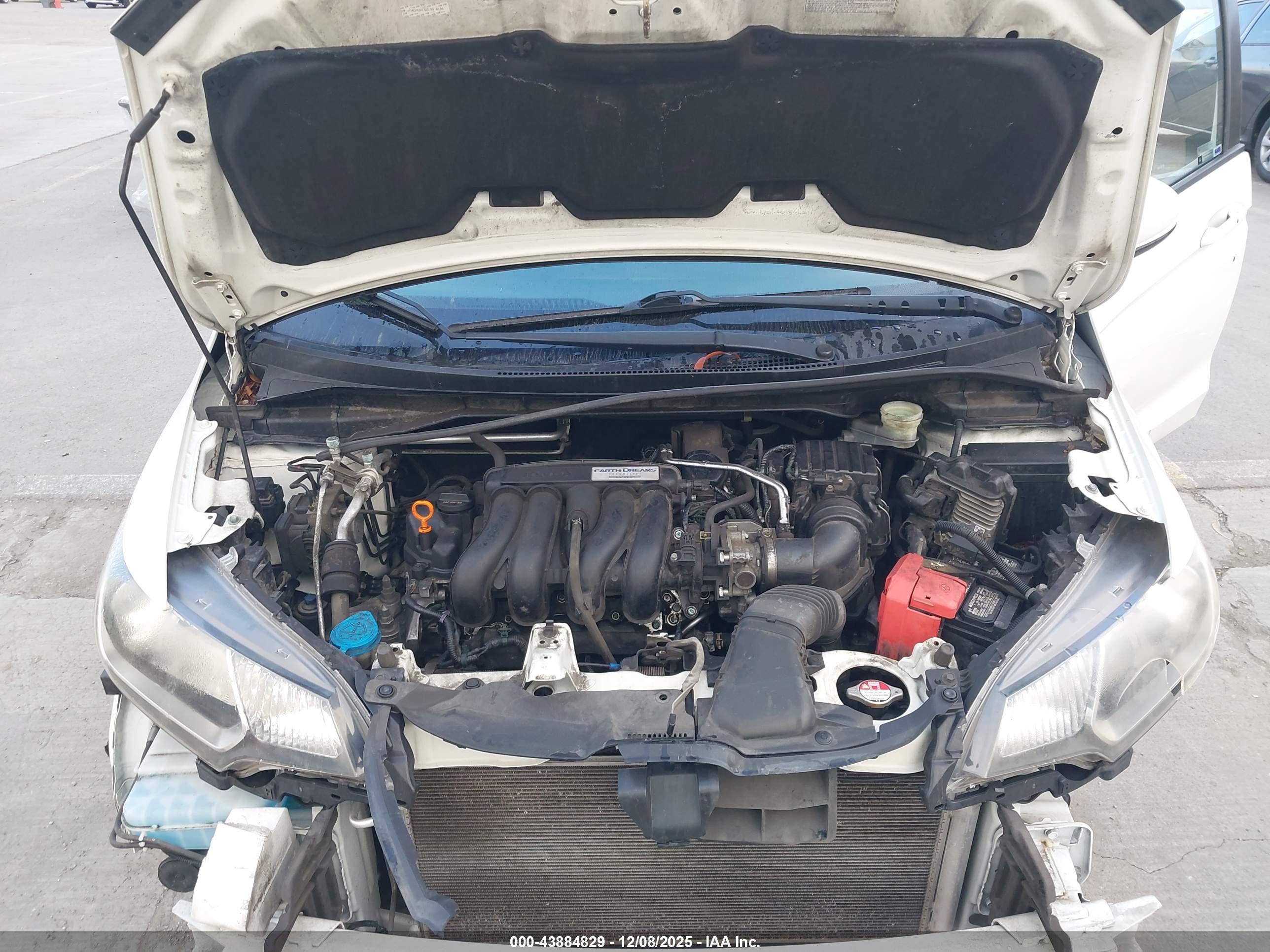 HONDA FIT image 10