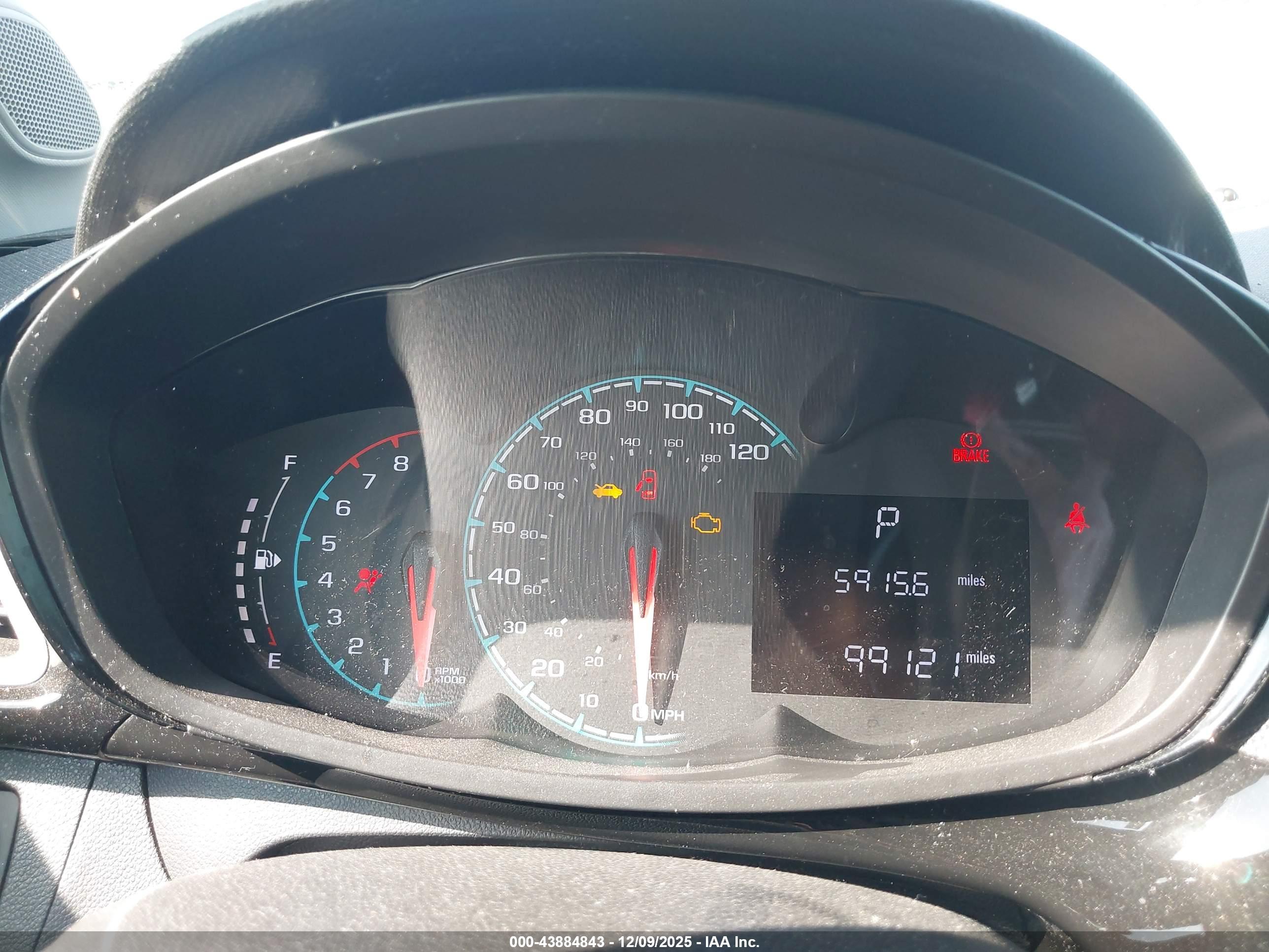 CHEVROLET SPARK image 7
