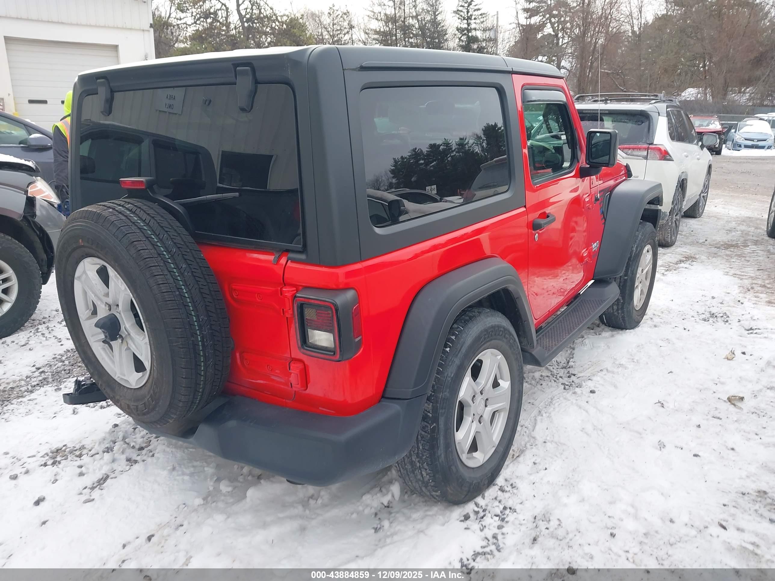 JEEP WRANGLER image 4
