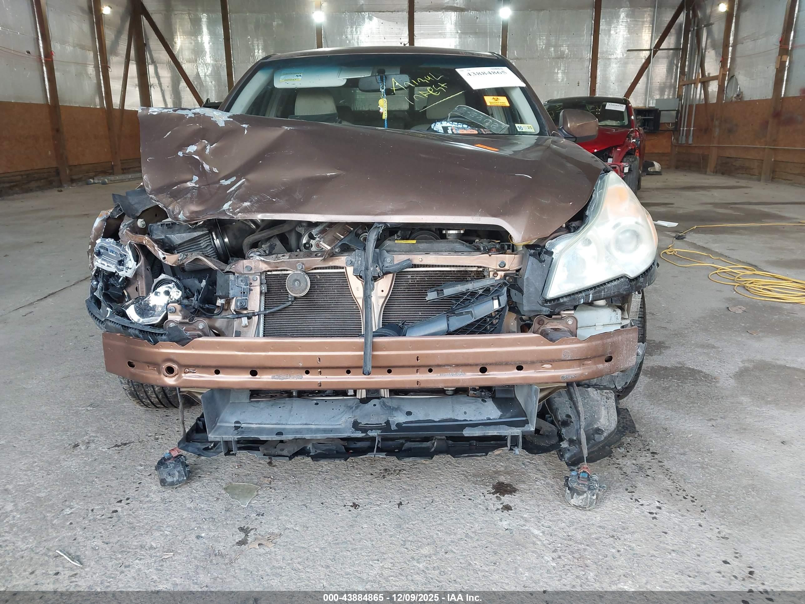 SUBARU LEGACY image 6