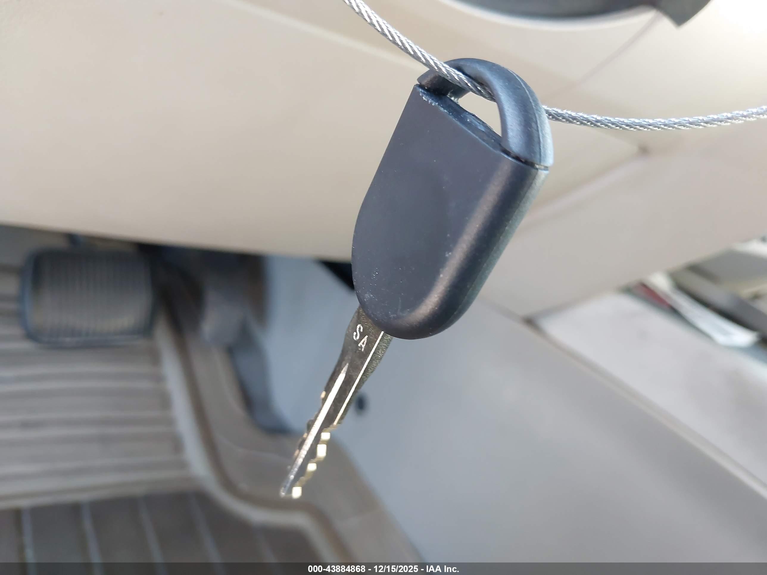FORD ESCAPE image 11