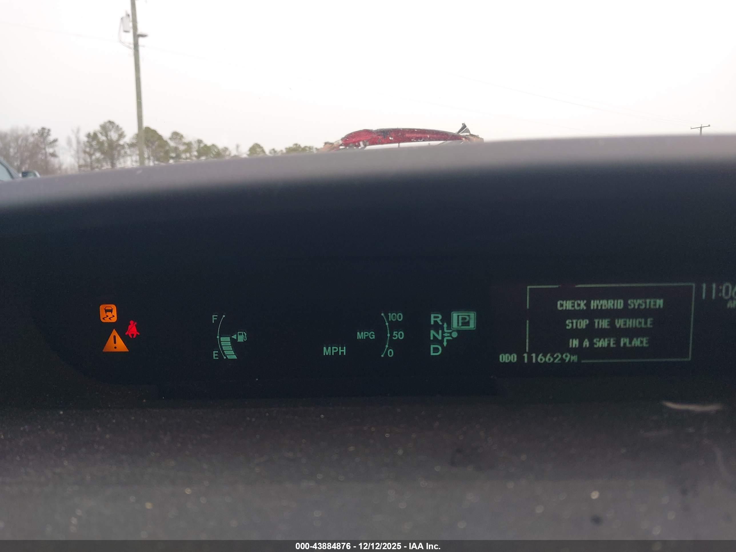 TOYOTA PRIUS image 7