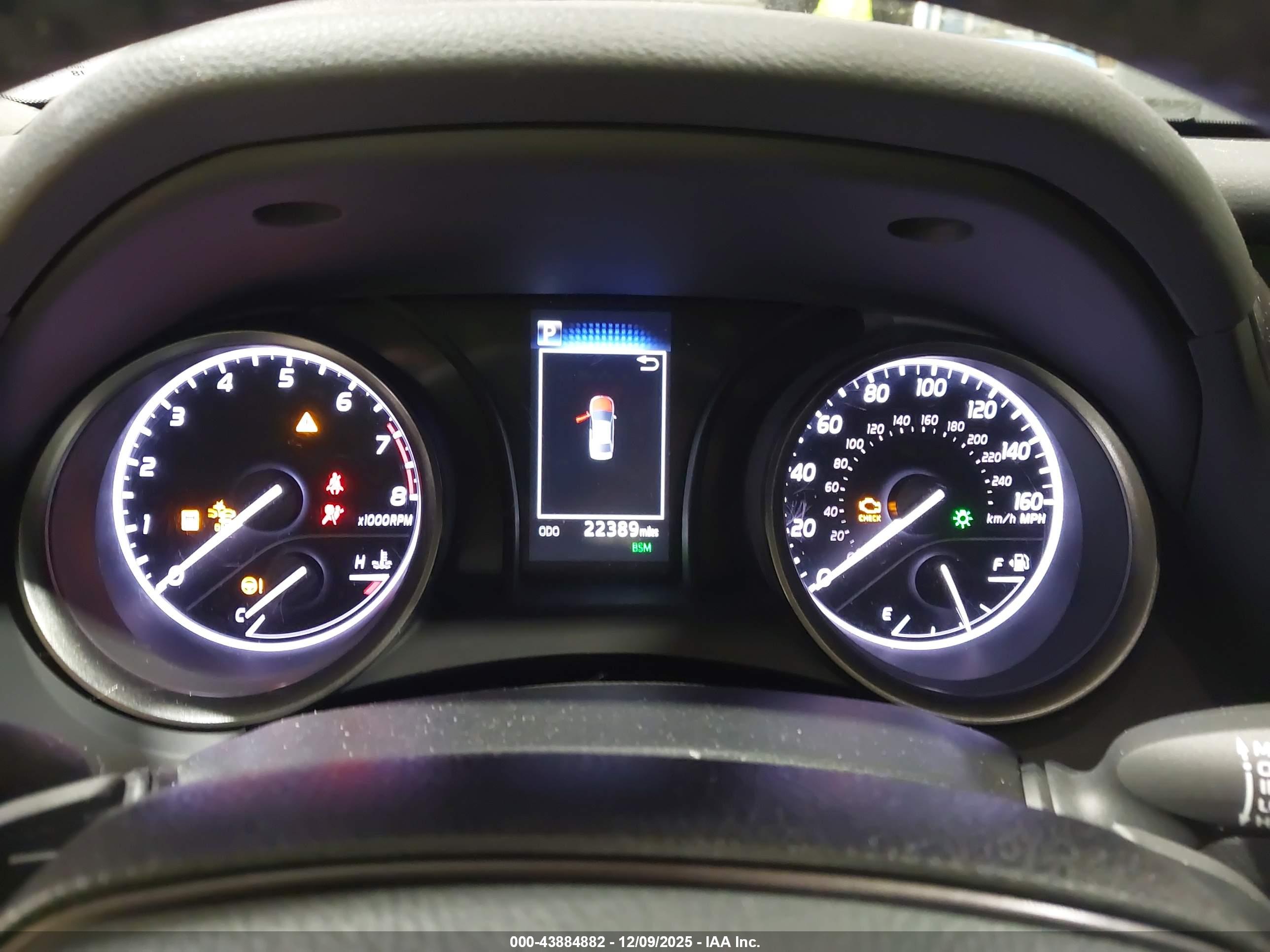 TOYOTA CAMRY image 7