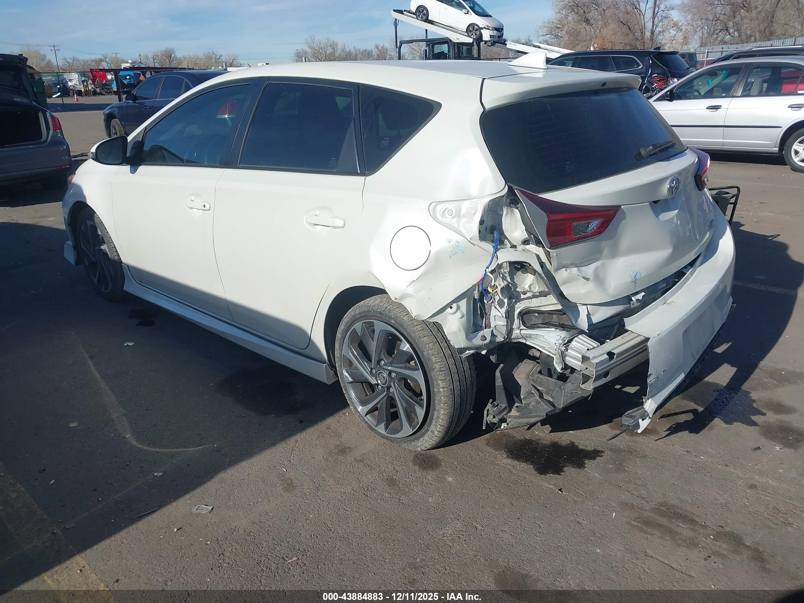 TOYOTA COROLLA image 3