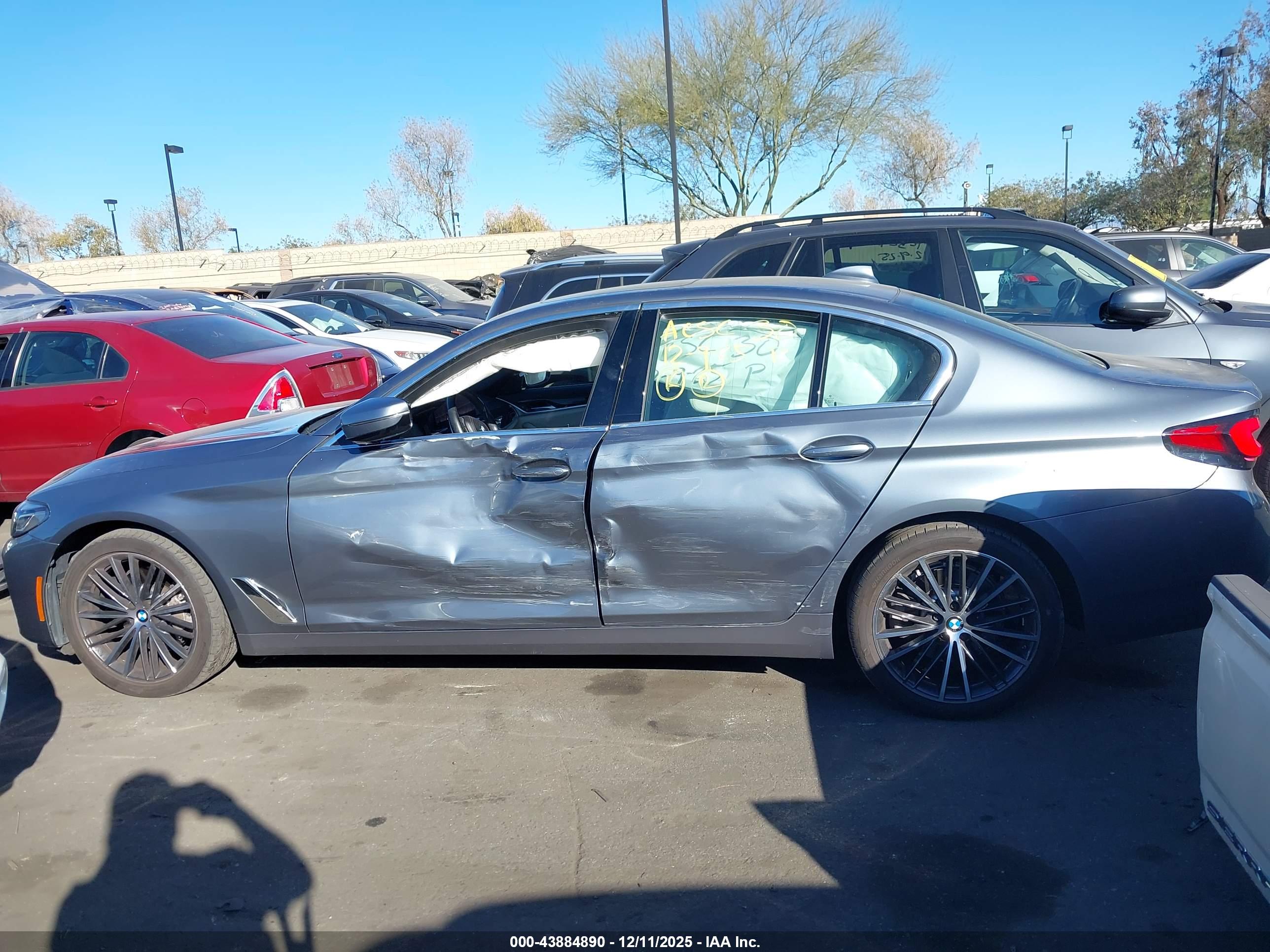 BMW 530 image 6