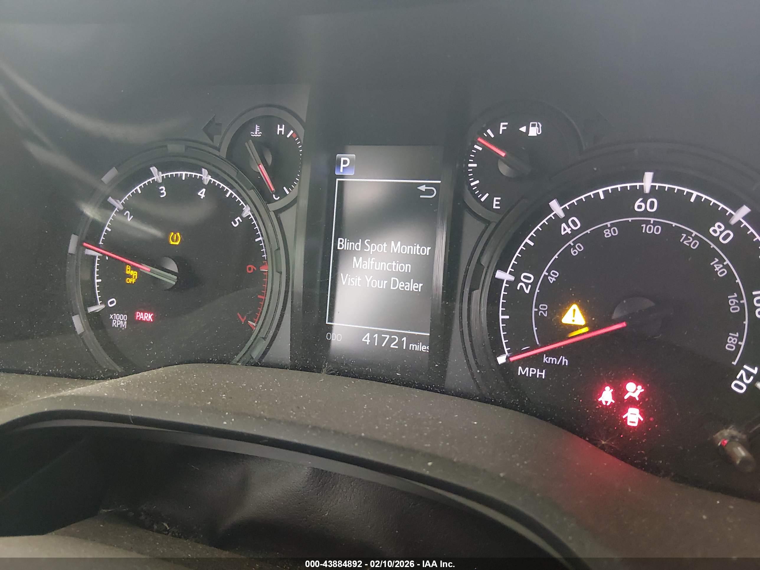 TOYOTA 4RUNNER image 7