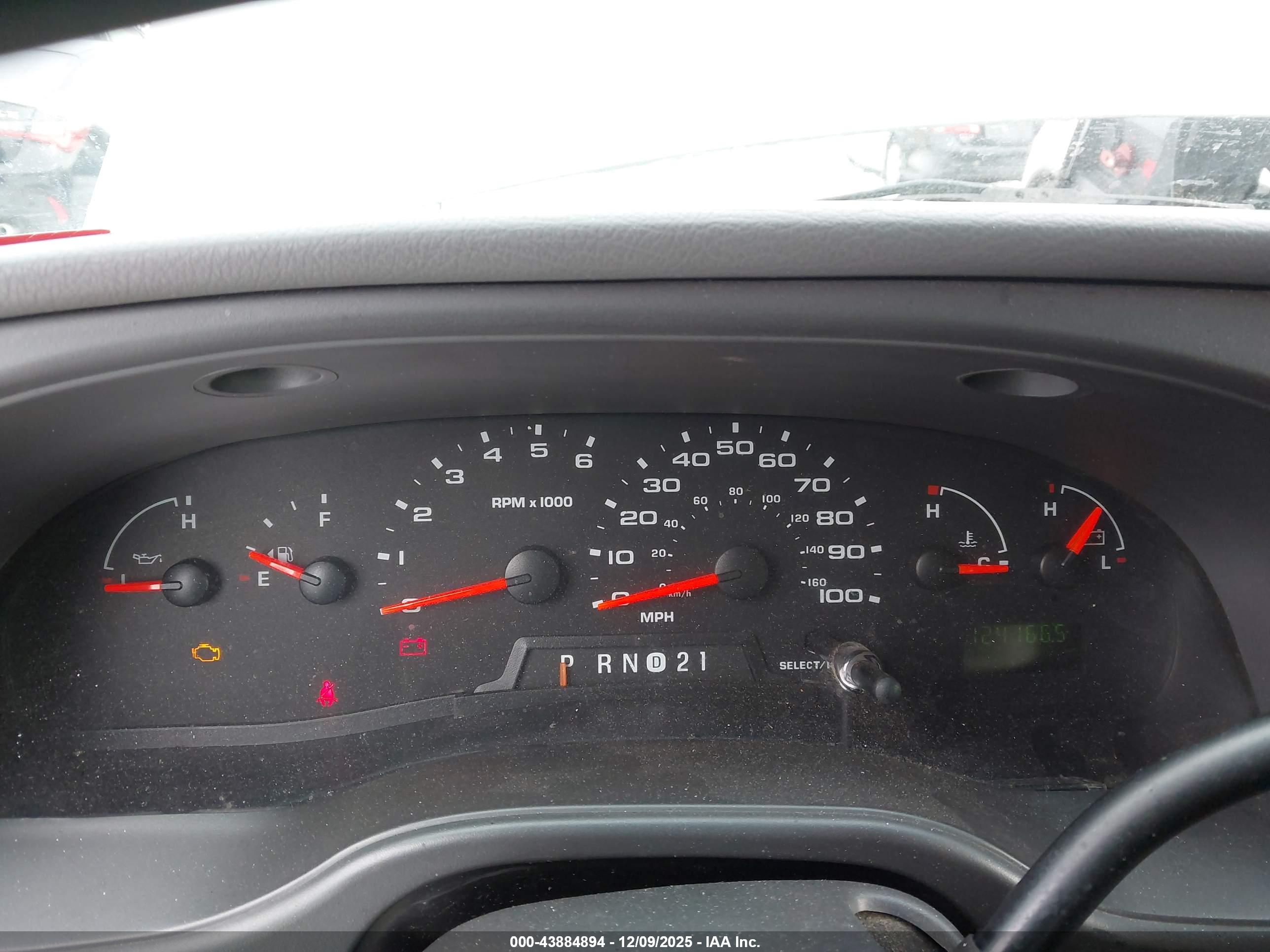 FORD E-350 image 7