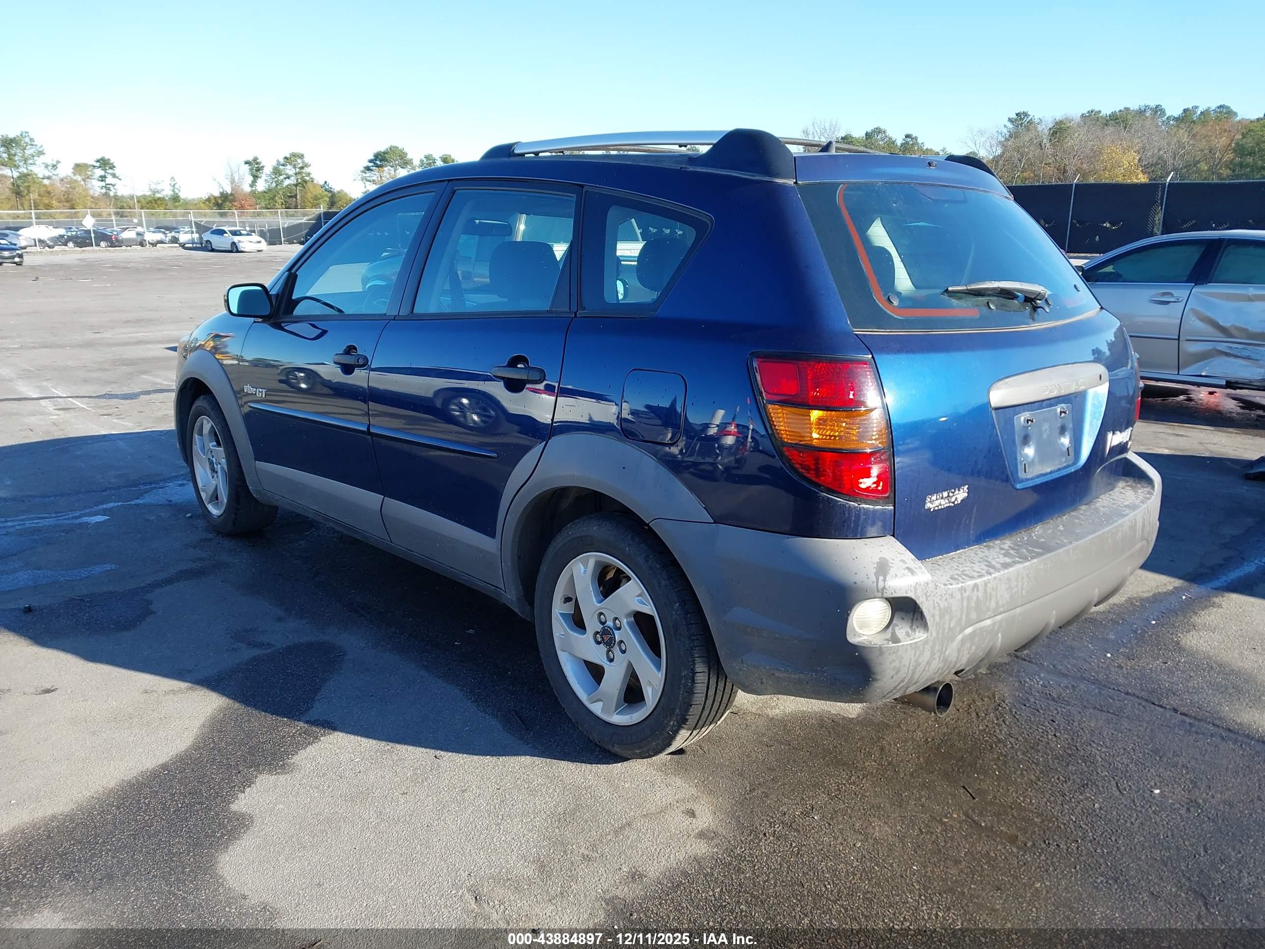 PONTIAC VIBE image 3