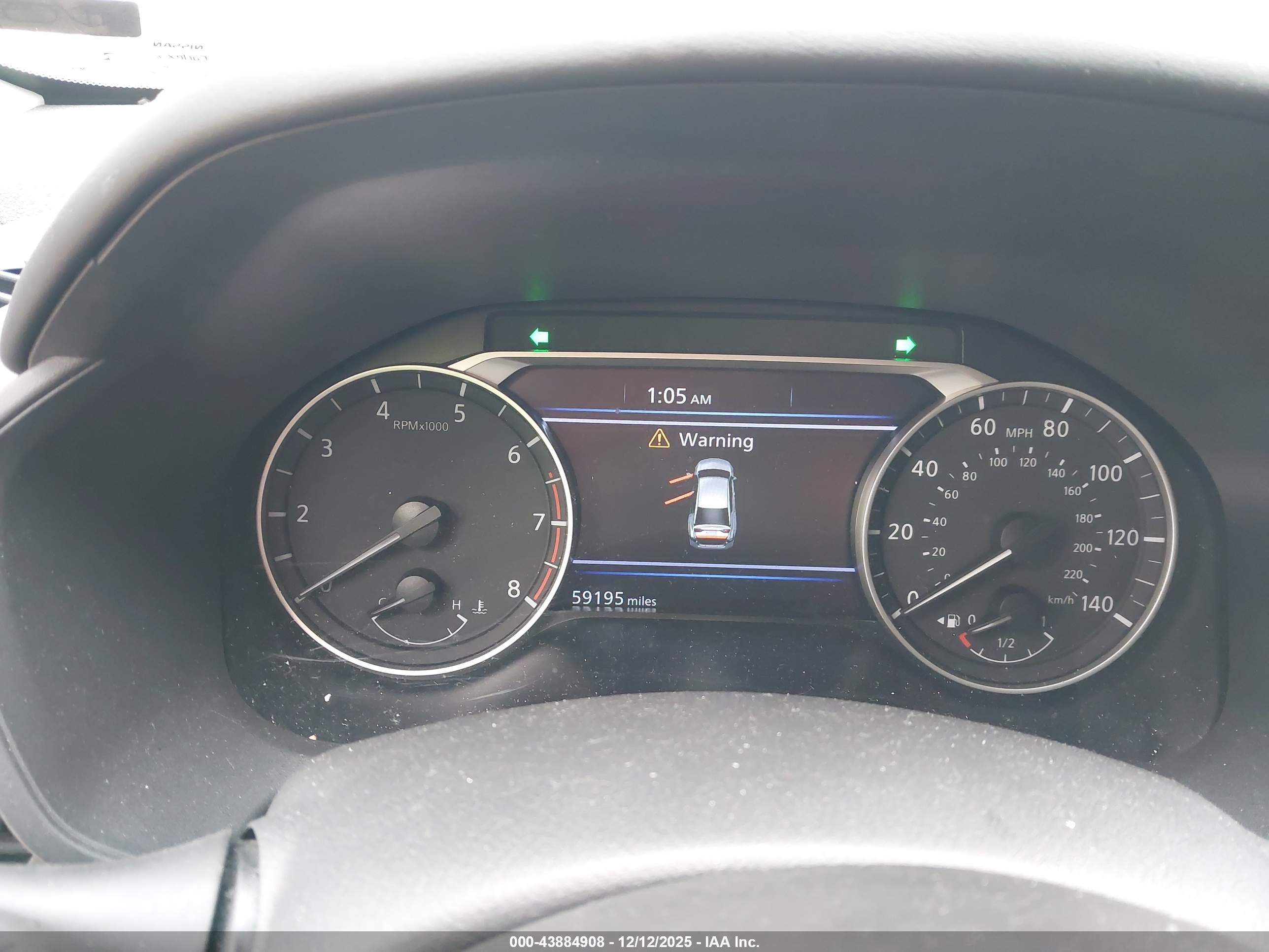 NISSAN ALTIMA image 7