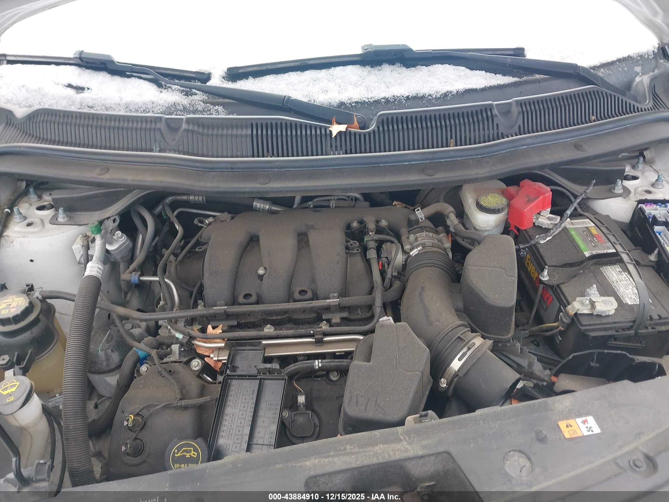 FORD EXPLORER image 10